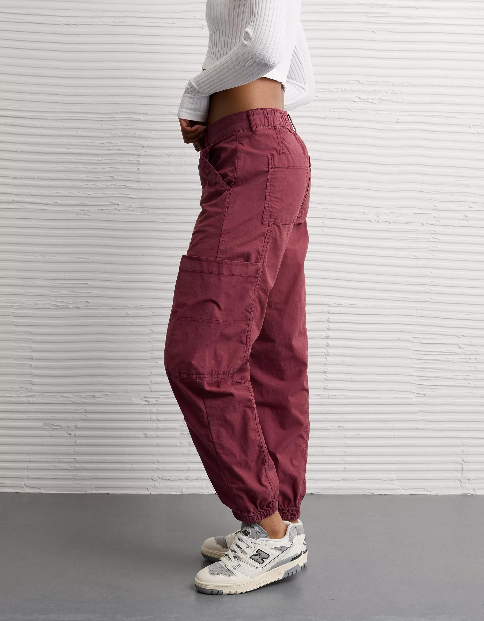 AE Snappy Stretch High-Waisted Baggy Cargo Jogger Product Image