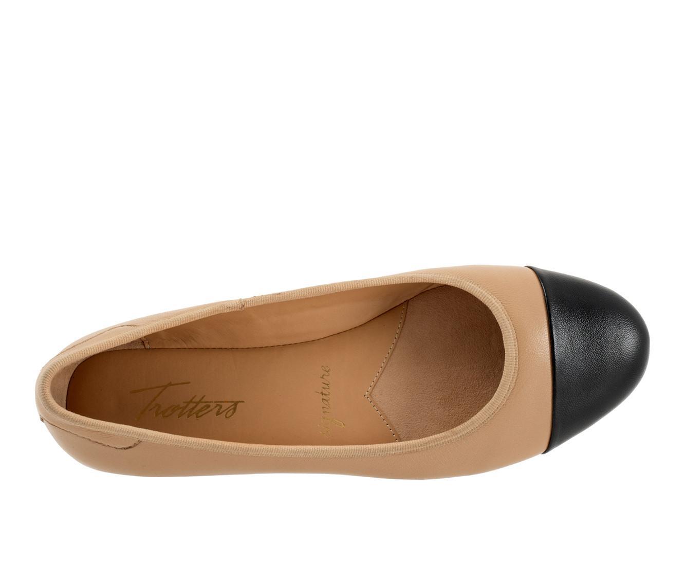 Women's Trotters Clara Flats Product Image