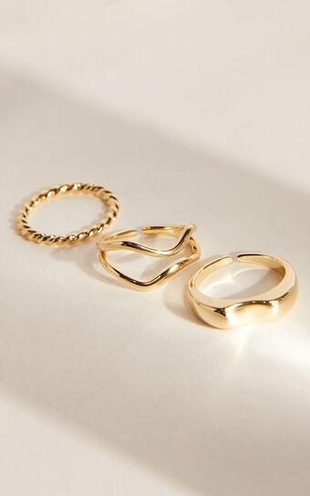 Florice 3 Pack Ring Set in Gold Product Image