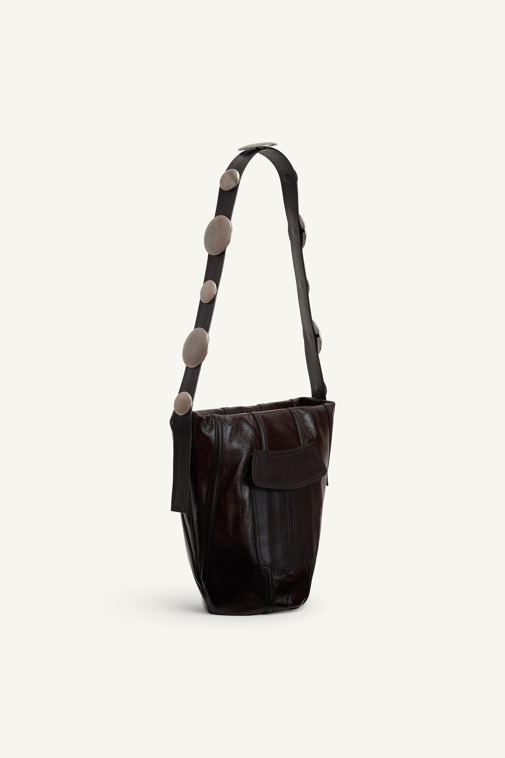 LTHR PCKT BG 14 Product Image