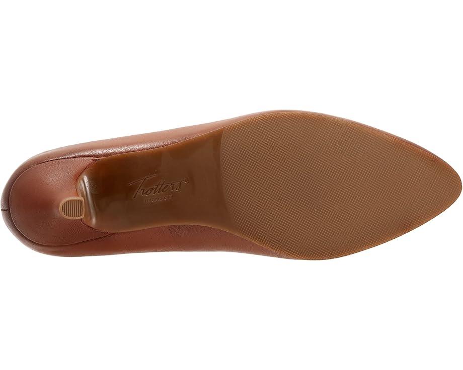 Women's Trotters Pumps Product Image