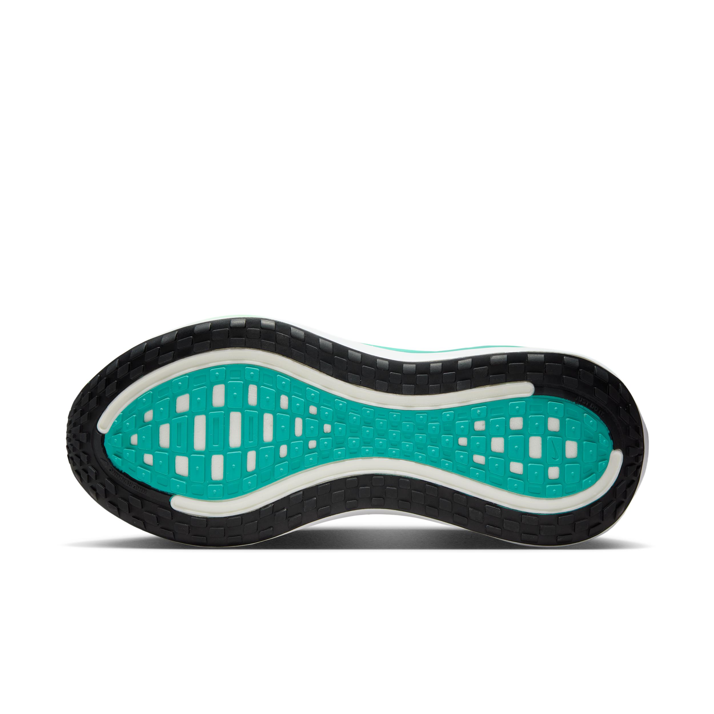 Nike Womens Vomero Plus Road Running Shoes (Extra Wide) | IH3252-001 Product Image