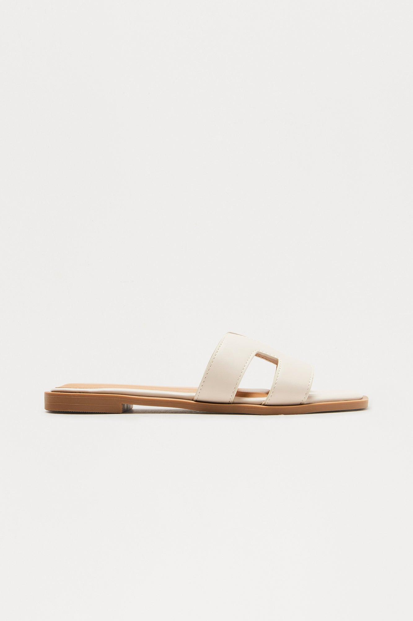 Noe Slip On Sandals - Ivory Product Image