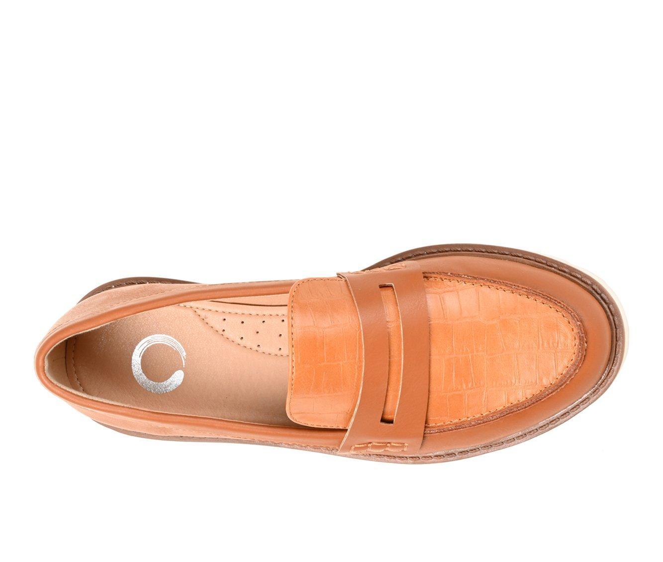 Women's Journee Collection Kenly Lugged Loafers Product Image