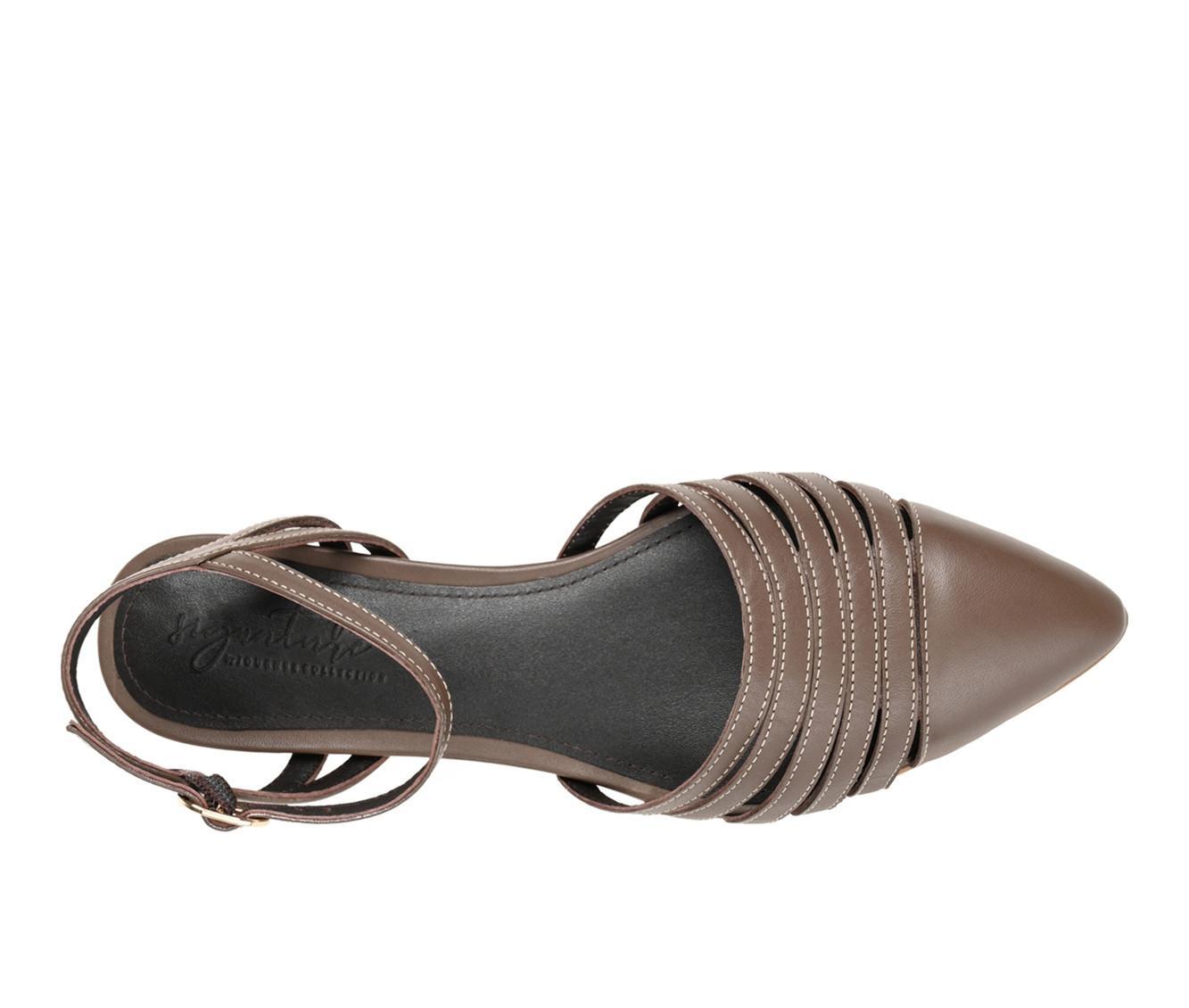 Women's Journee Signature Dexie Flats Product Image