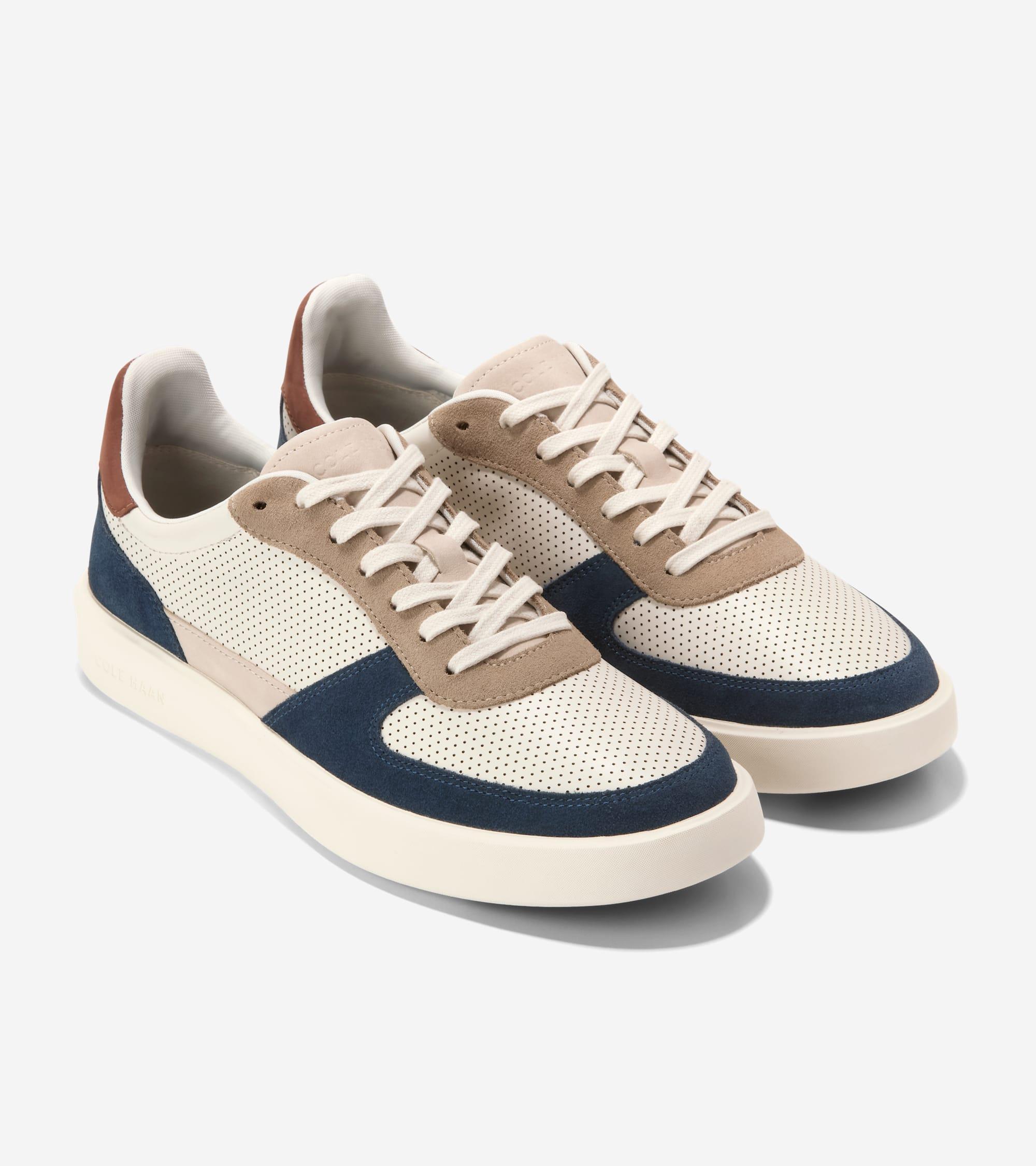 Men's Central Sling Bag Product Image