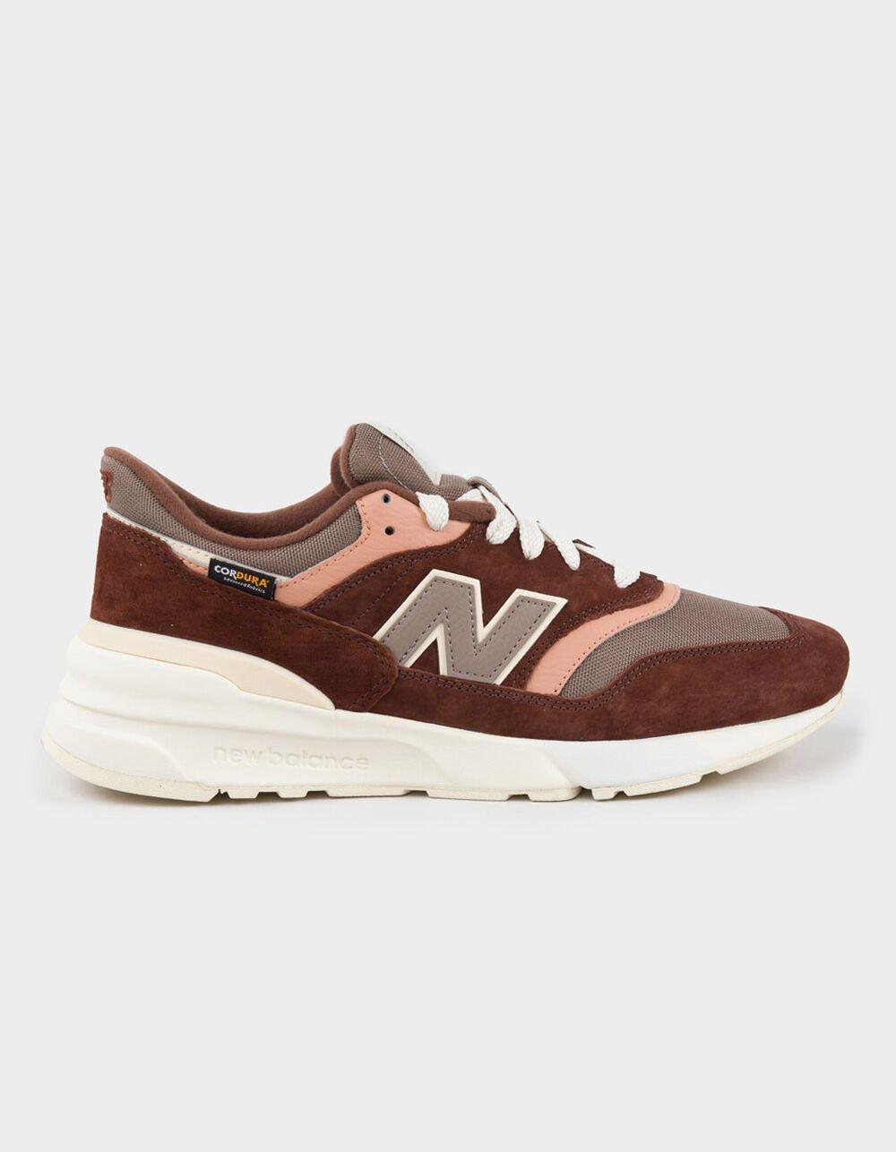 NEW BALANCE 997R Shoes - BROWN Product Image