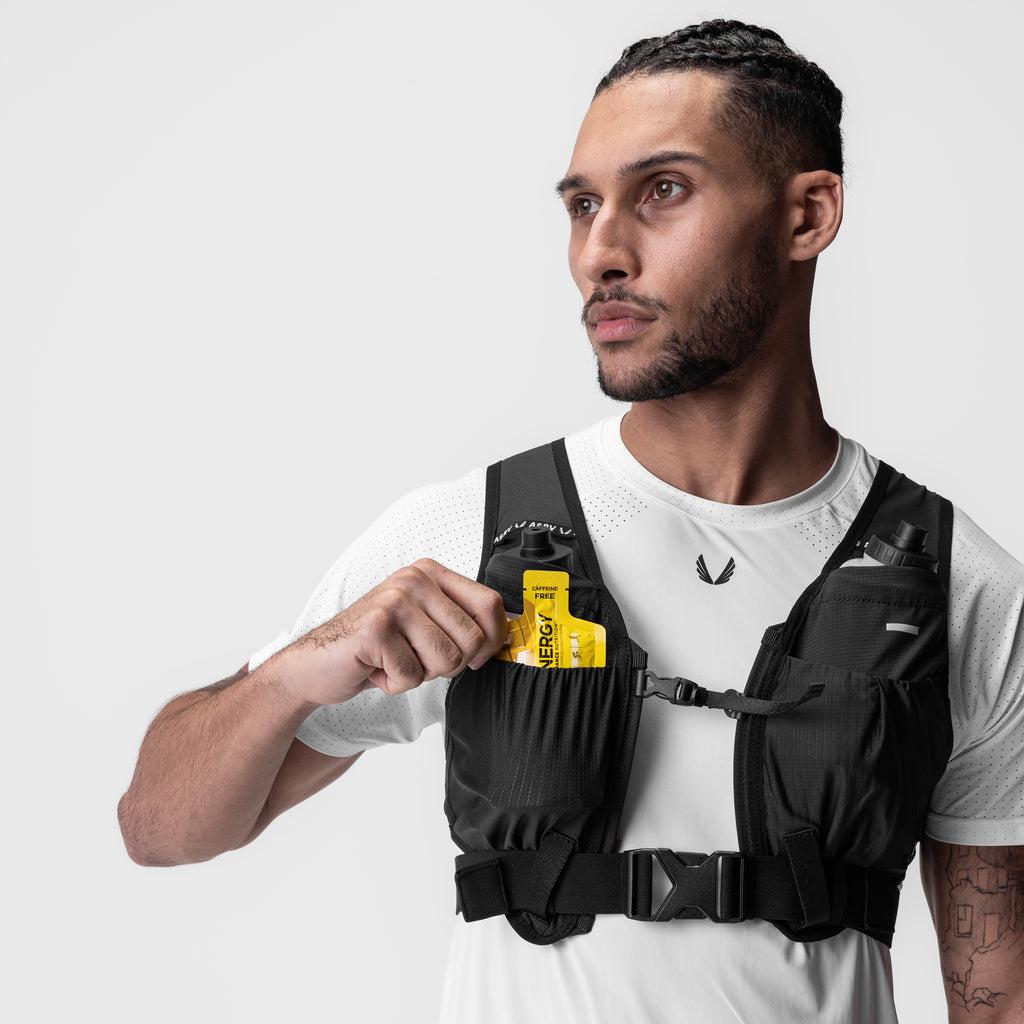 0899. 2-in-1 Packable Run Vest - Black Product Image