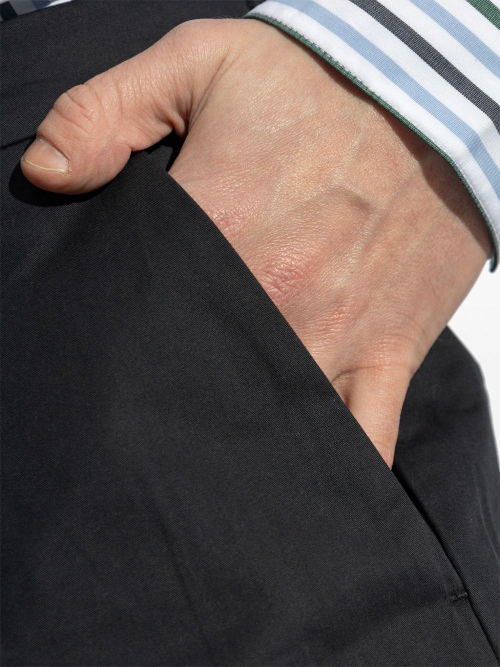 organic cotton tailored shorts Product Image