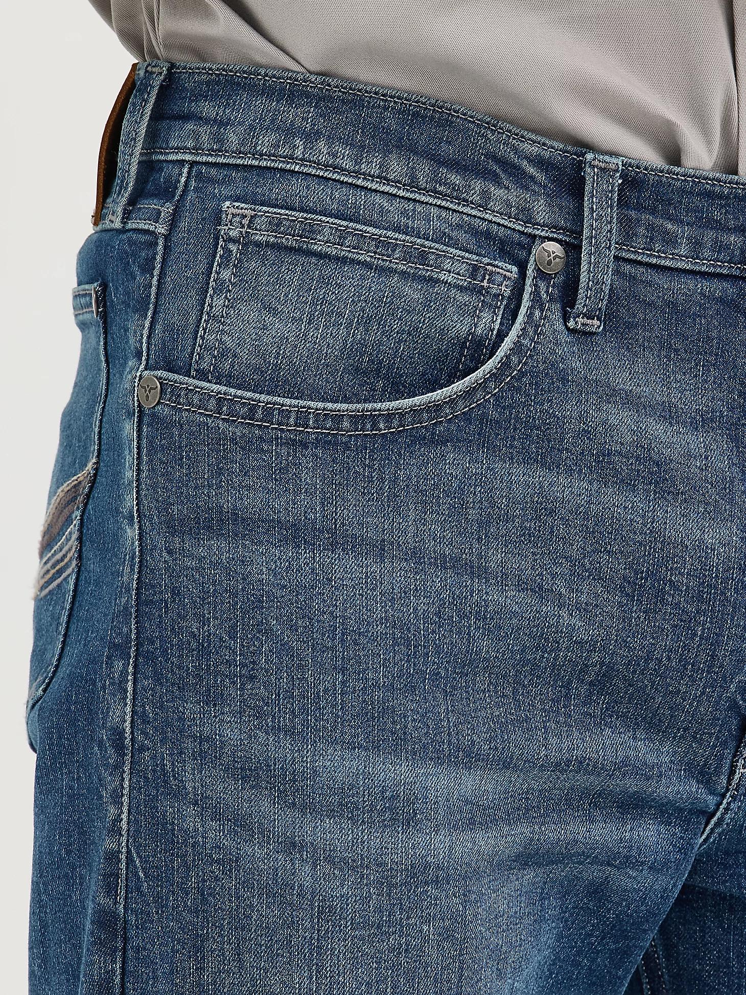 Men's Wrangler® 20X® No. 33 Extreme Relaxed Fit Jean in Bokan Product Image