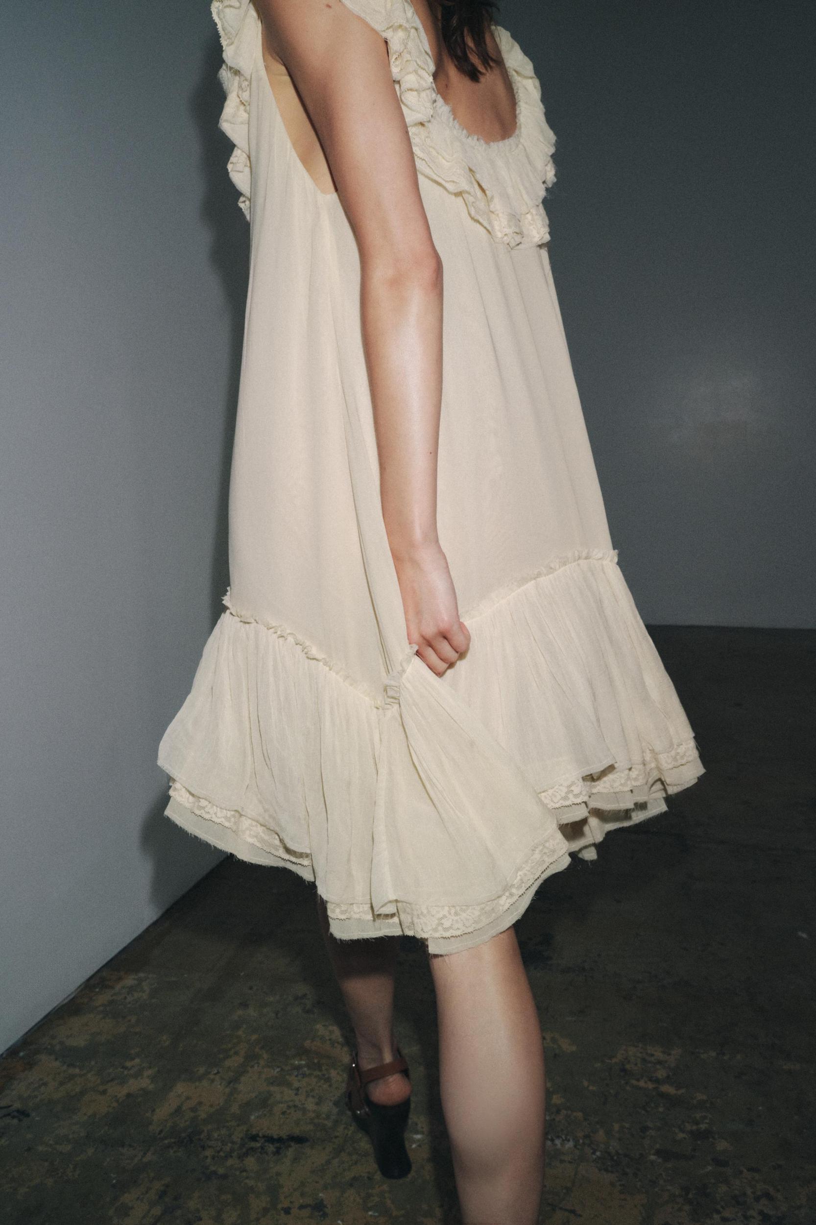 RUFFLED LACE DRESS ZW COLLECTION Product Image