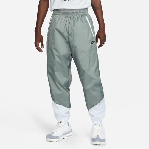 Nike Men's Windrunner Woven Lined Pants Product Image