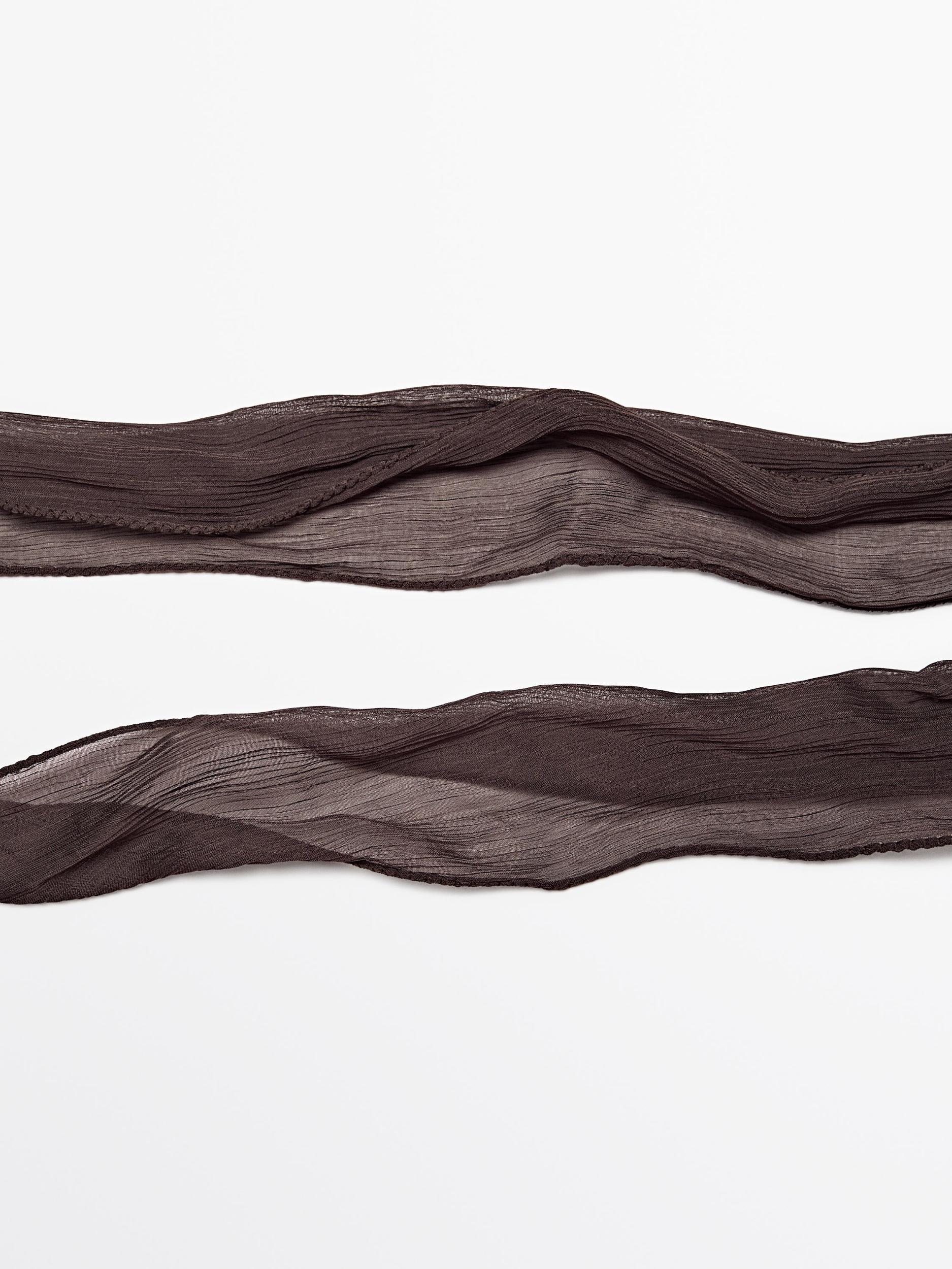 Tie scarf Product Image