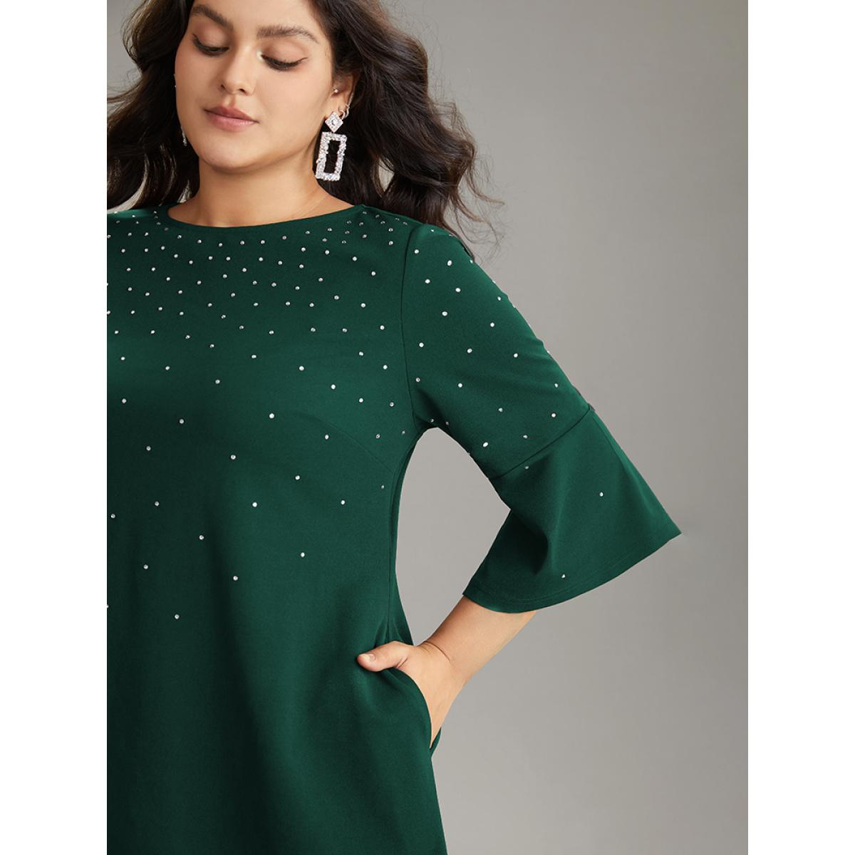 Plus Size Rhinestone Curved Hem Bell Sleeve Dress Green Women Cocktail Rhinestone detailing Round Neck Elbow-length sleeve Curvy Knee Dress BloomChic 18-20/2X Product Image