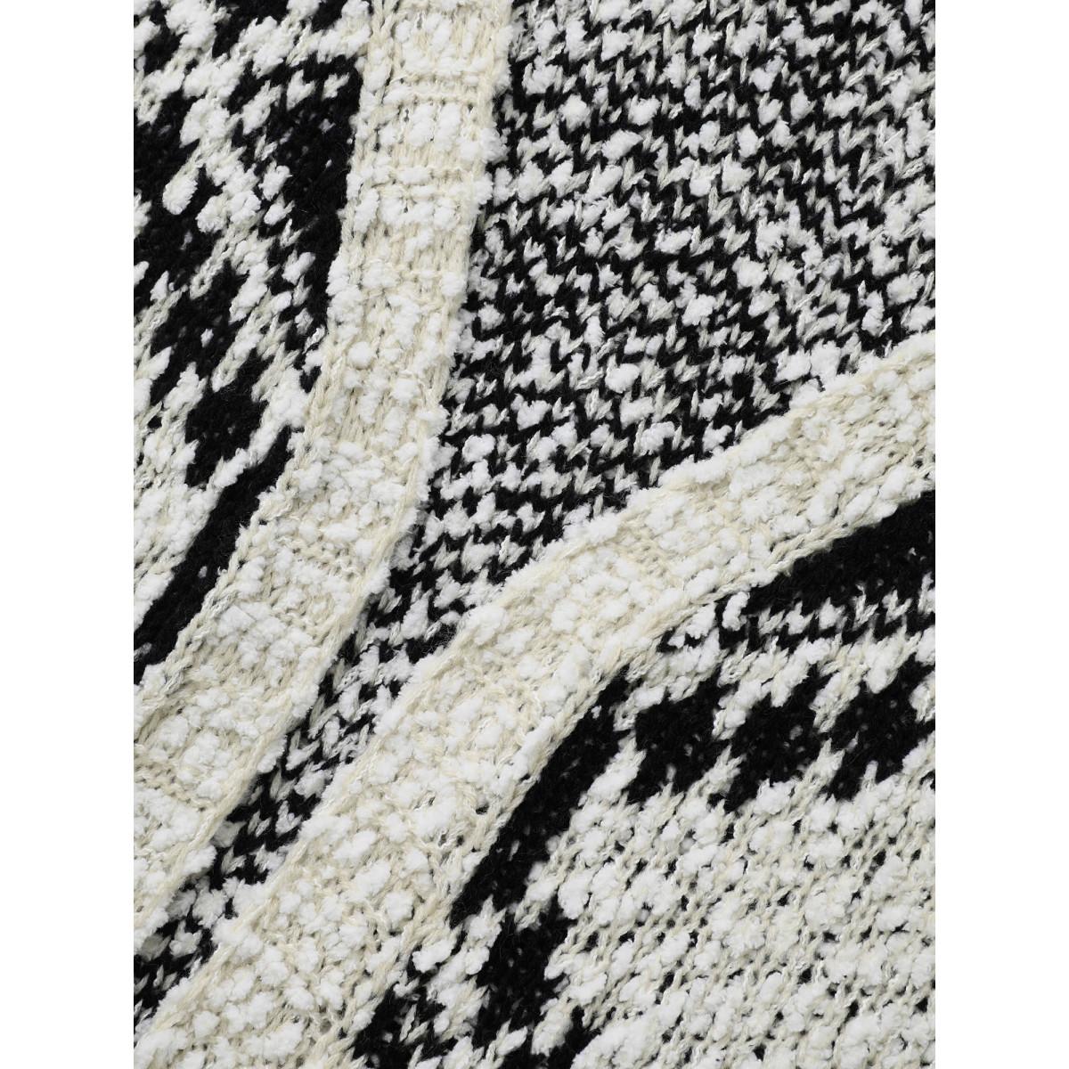 Plus Size Bandana Jacquard Patched Pocket Drop Shoulder Cardigan Black Women Casual Loose Long Sleeve Everyday Cardigans BloomChic 22-24/3X Product Image