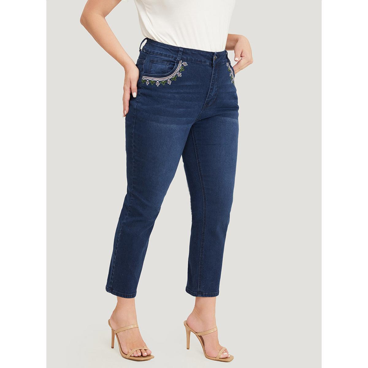 Plus Size Straight Very Stretchy High Rise Dark Wash Embroidered Trim Jeans Women DarkBlue Casual Plain Embroidered High stretch Jeans BloomChic 28/5X Product Image