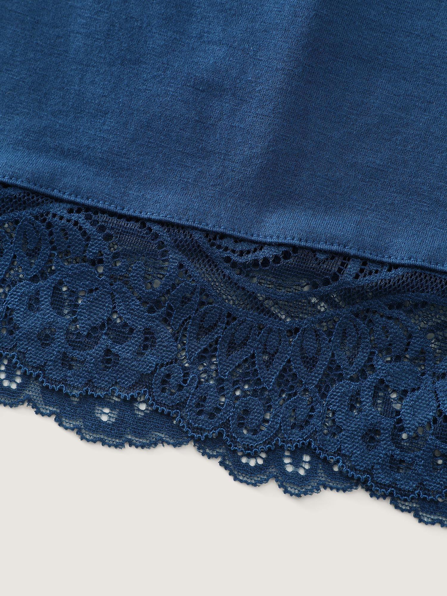 Supersoft Lace Trim V-Neck Co-ord Lounge Set Female Product Image