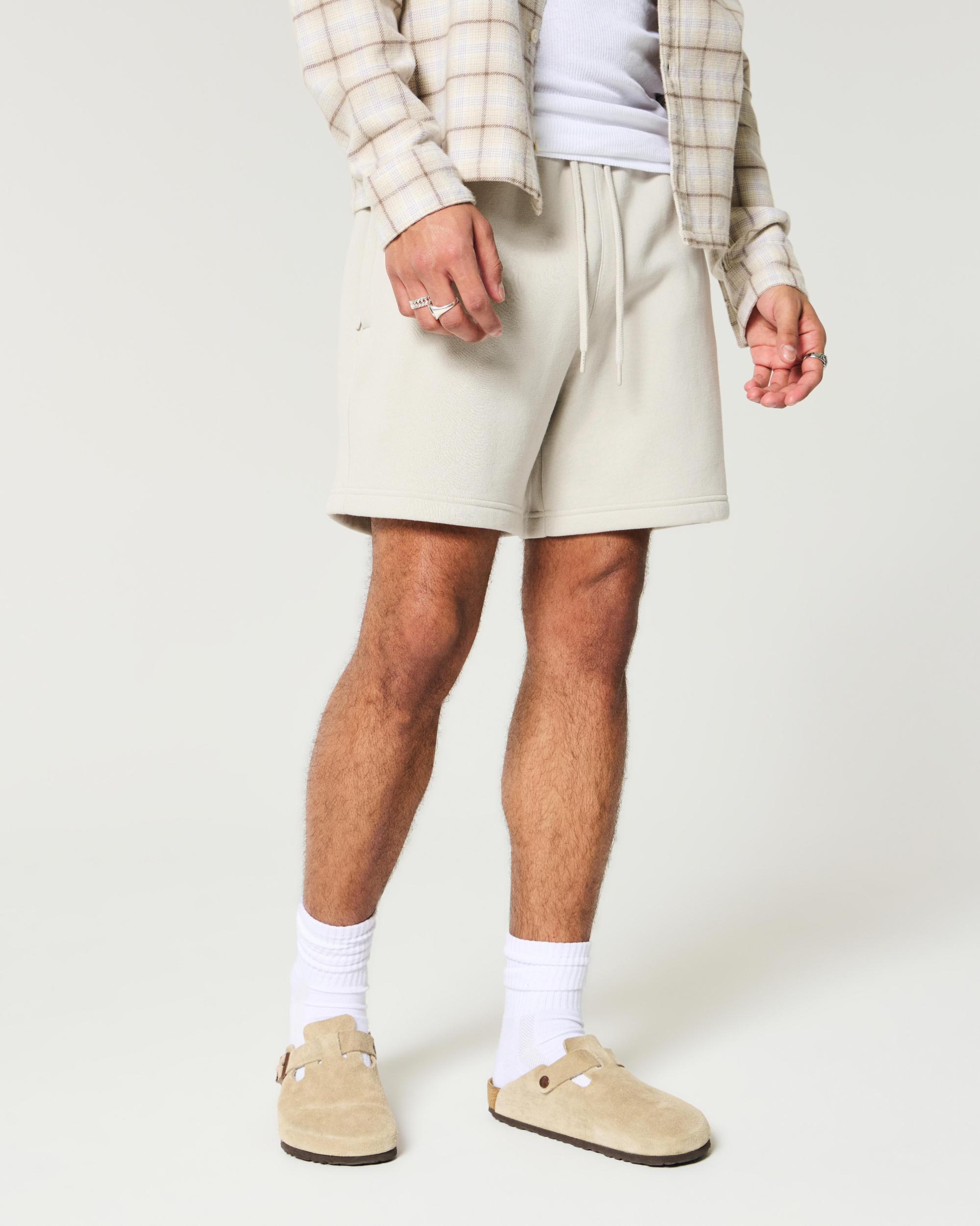 Mid-Thigh Loose Fleece Shorts Product Image