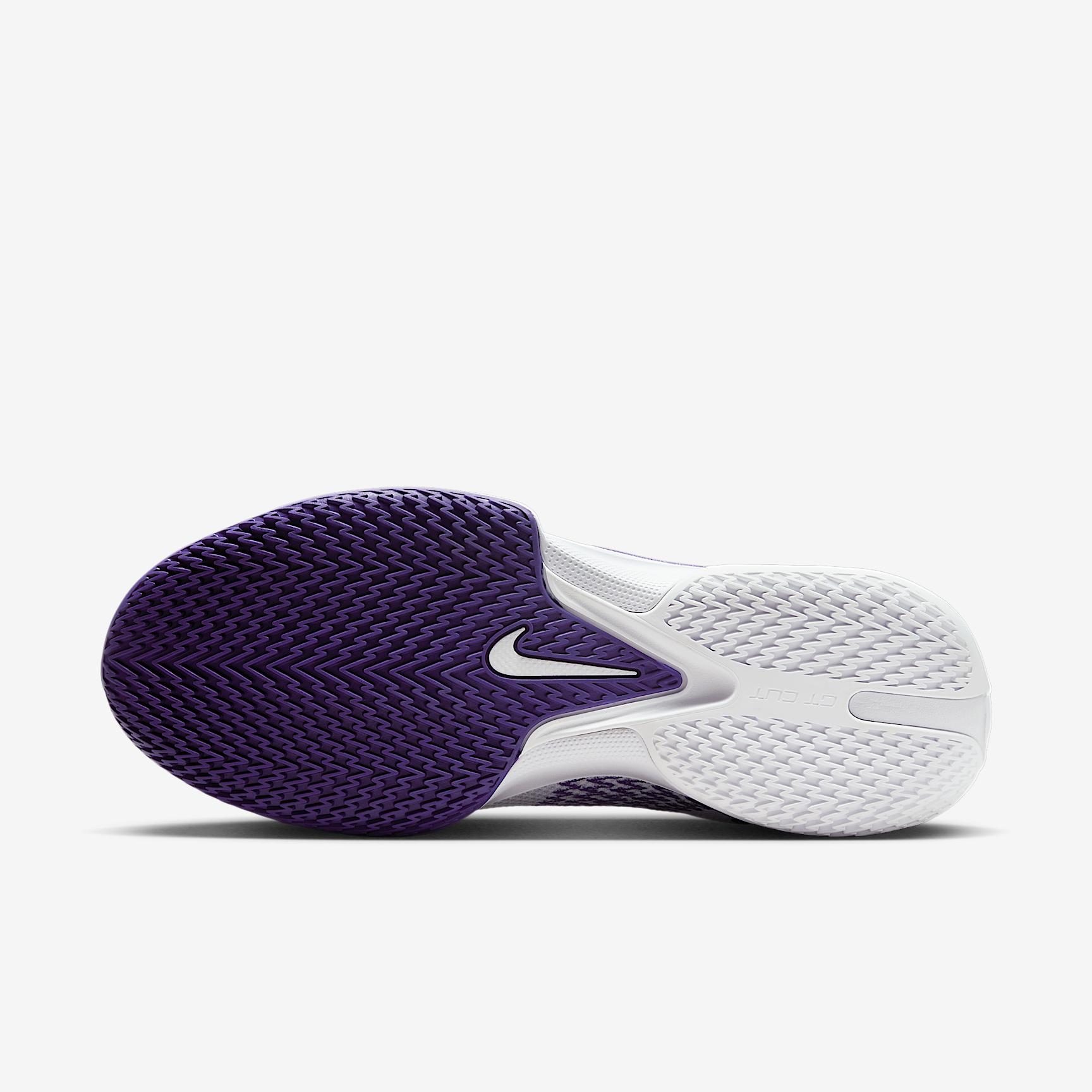 Nike Men's G.T. Cut Academy Basketball Shoes Product Image