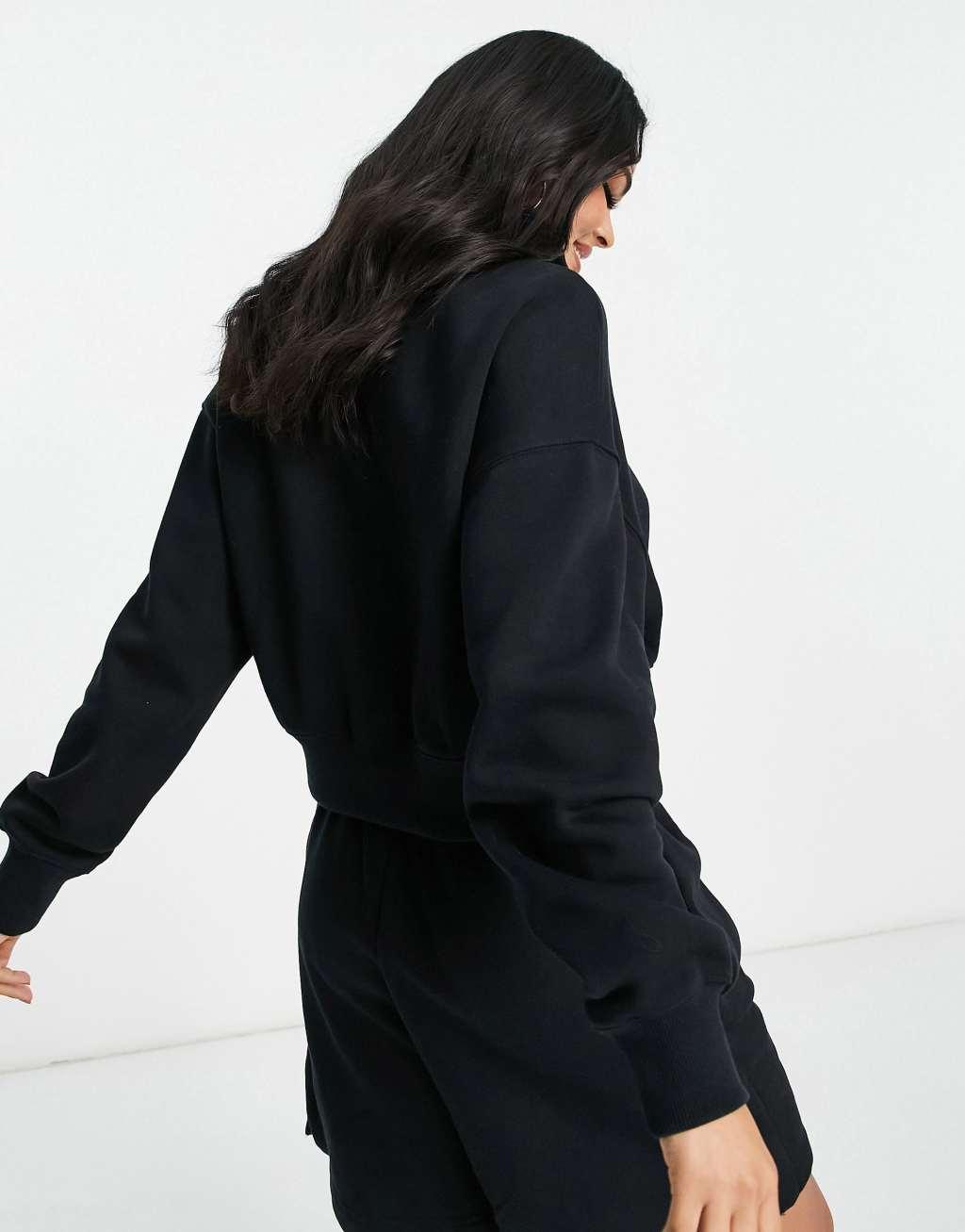 Womens Nike Sportswear Phoenix Fleece 1/4-Zip Cropped Sweatshirt | DQ5767-010 Product Image