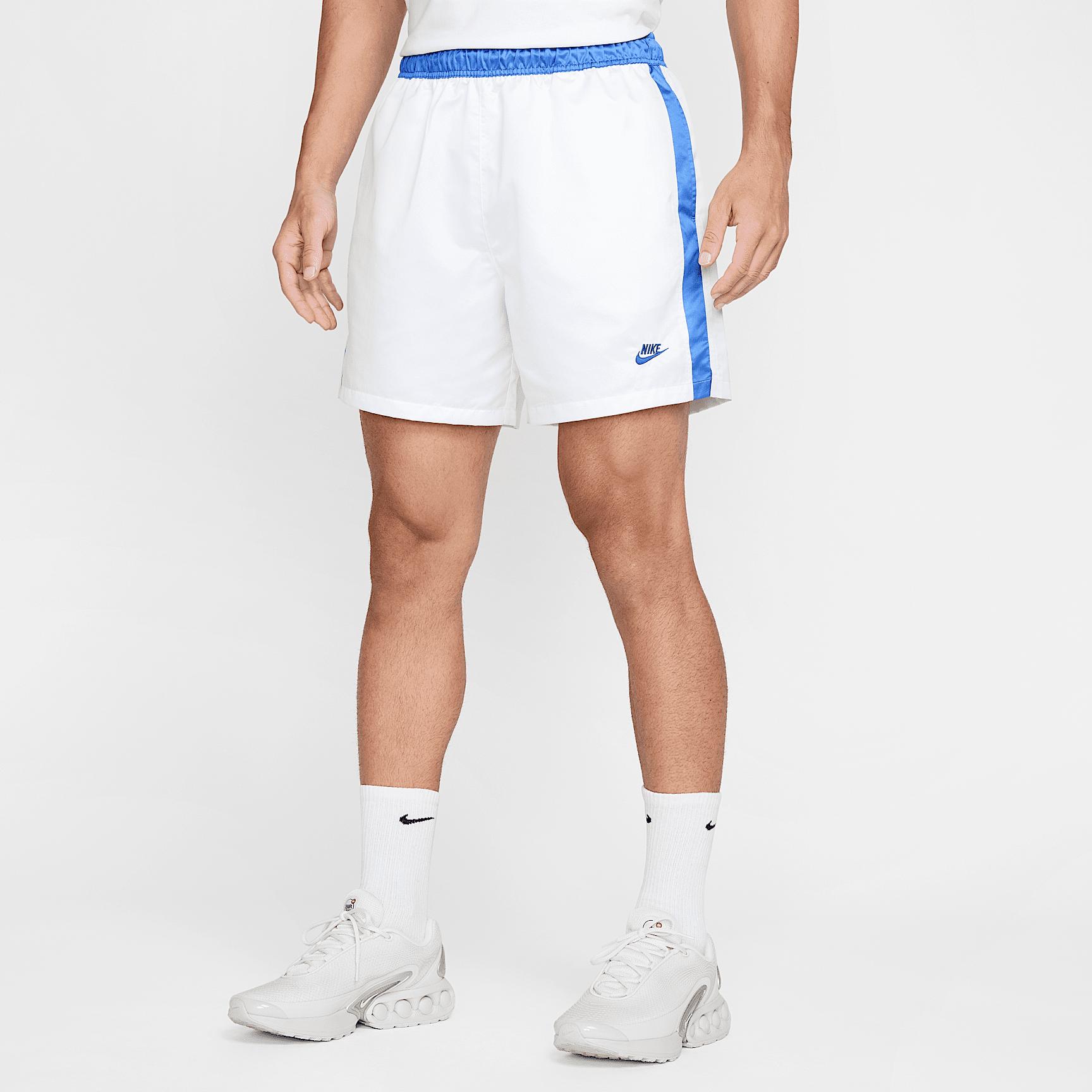 Mens Nike Sportswear Club Flow Football Shorts | HJ1952-100 Product Image