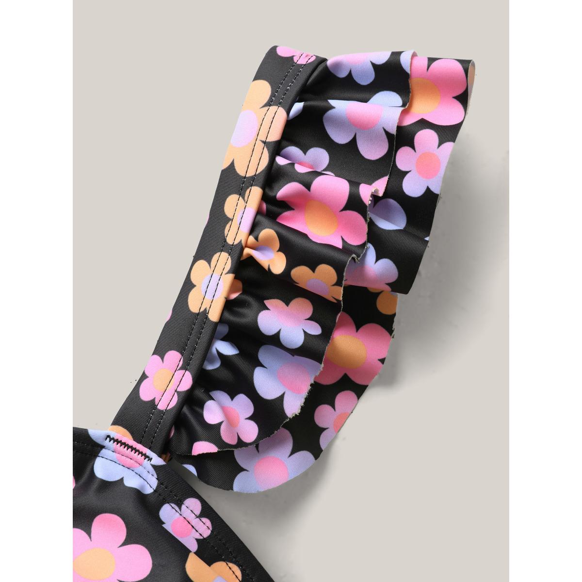 Plus Size Sweet Floral Print Wide Strap Swim Top Women's Swimwear Black Resort Gathered High stretch Bodycon Heart neckline Curve Swim Tops BloomChic 12/L Product Image