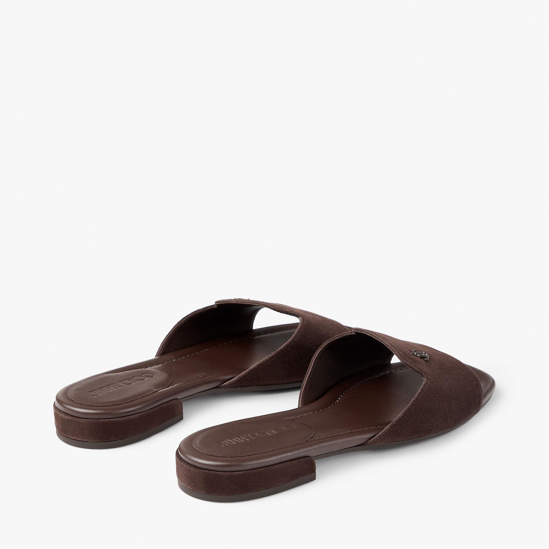 Dina Flat Product Image