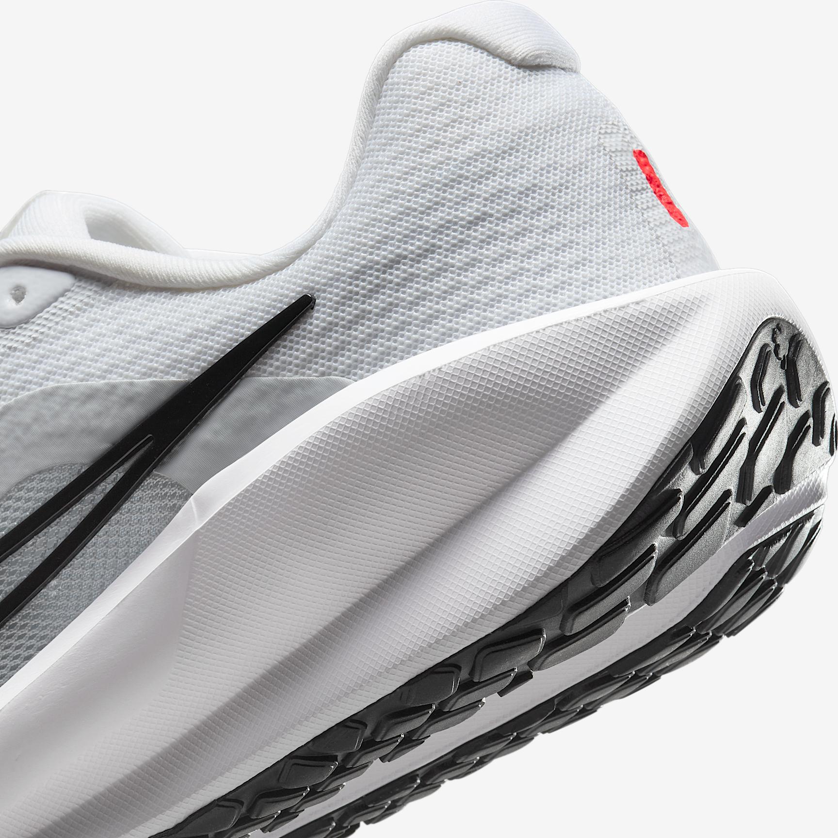 Nike Mens Downshifter 13 Road Running Shoes (Extra Wide) | FJ1284-100 Product Image