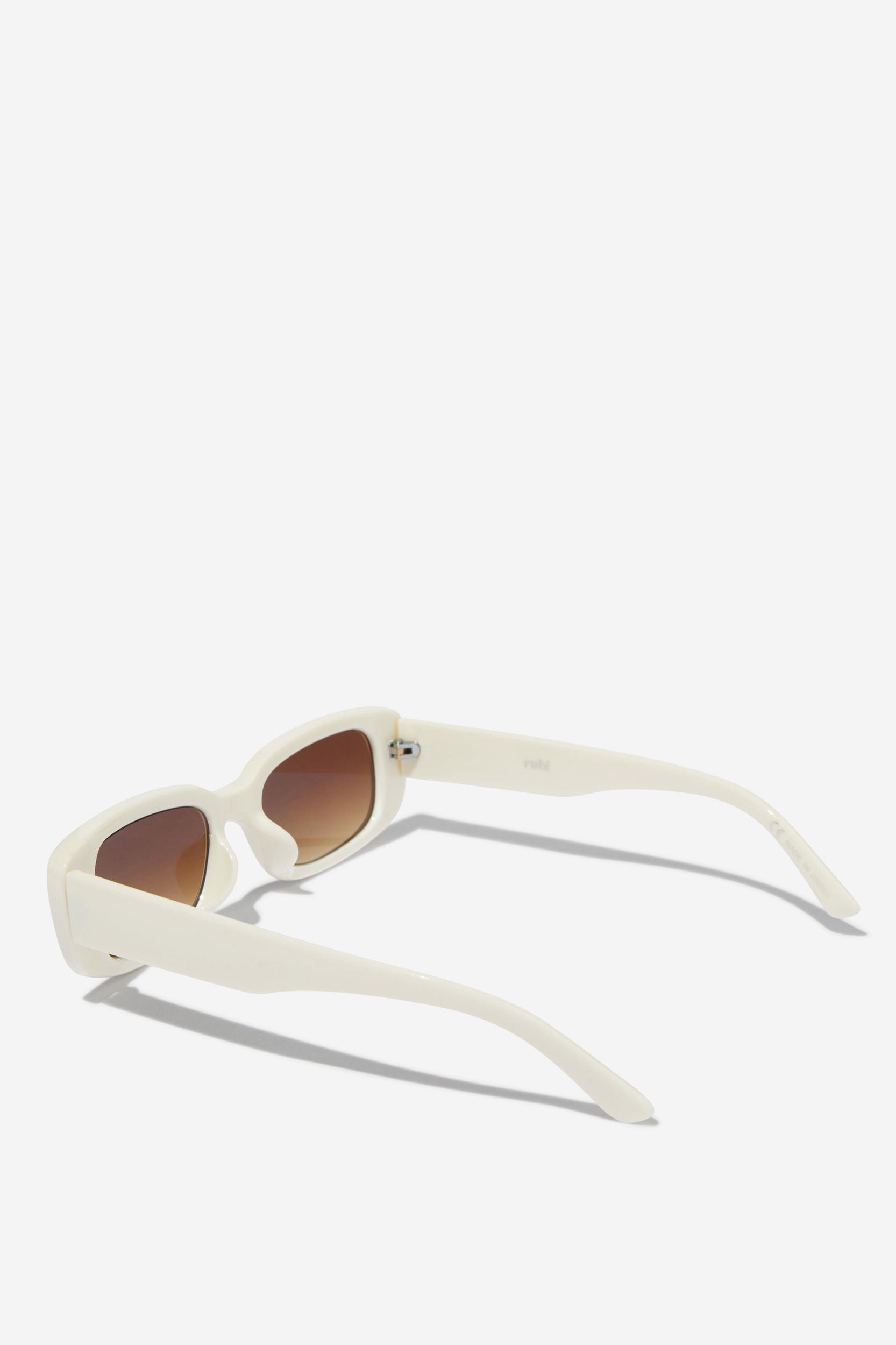 Abby Rectangle Sunglasses Product Image