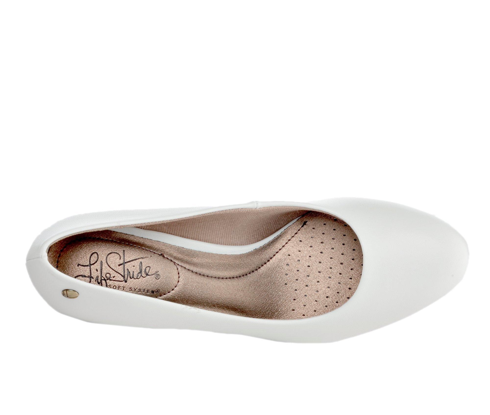 Women's LifeStride Parigi Pumps Product Image