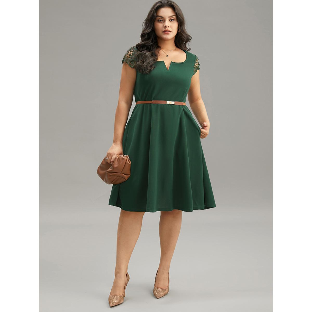 Plus Size Solid Notched Pocket Cut Out Patchwork Dress Green Women Office Patchwork Notched collar Sleeveless Curvy Midi Dress BloomChic 30/6X Product Image