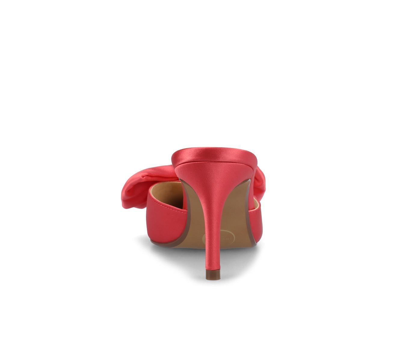 Women's Journee Collection Tiarra Pumps Product Image