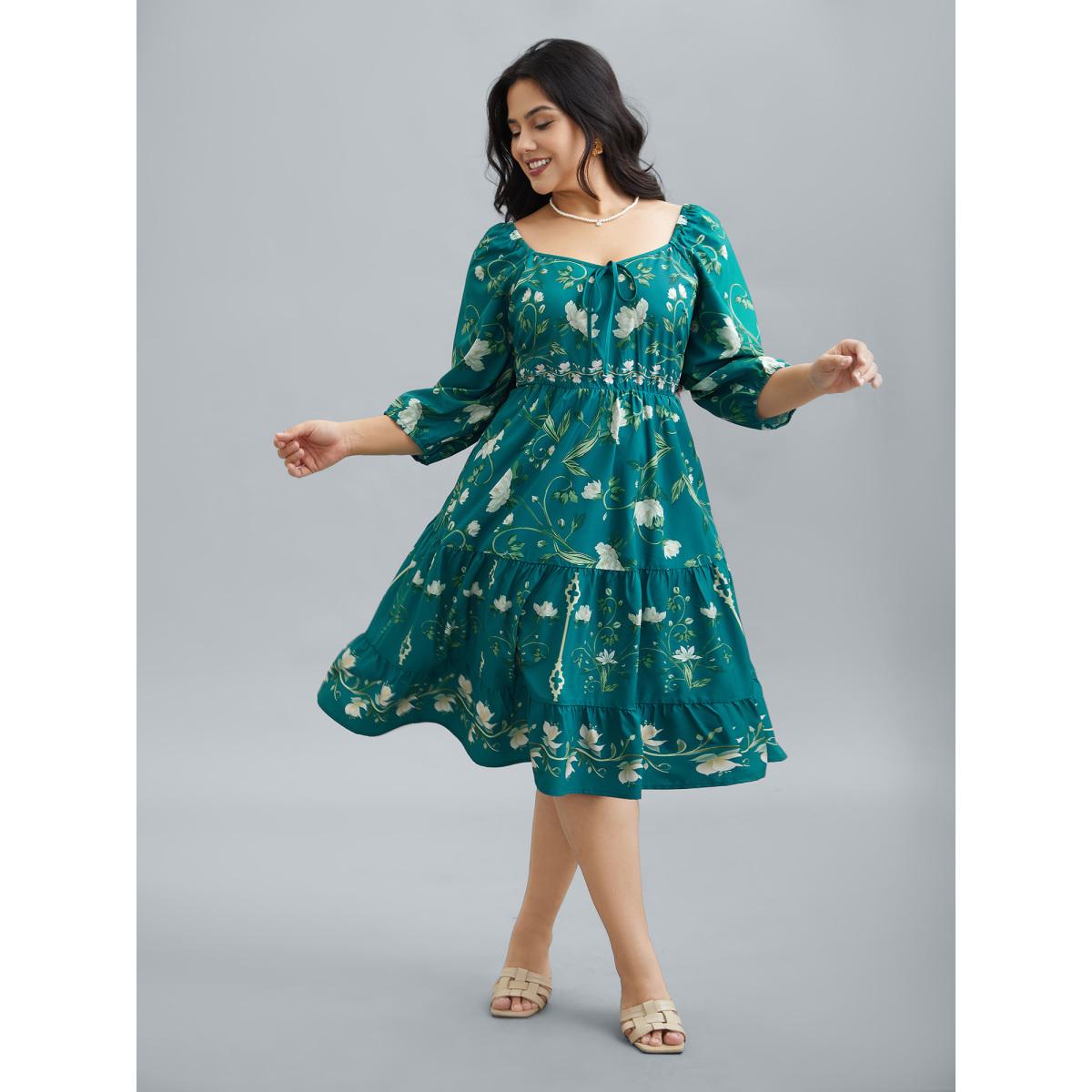 Plus Size Floral Print Lantern Sleeve Tiered Midi Dress Emerald Women Elegant Tie knot Heart neckline Elbow-length sleeve Curvy BloomChic 30/6X Product Image