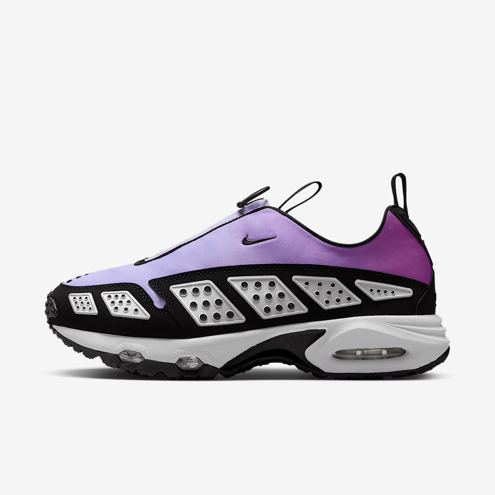 Nike Womens Air Max SNDR Shoes | HJ8080-500 Product Image