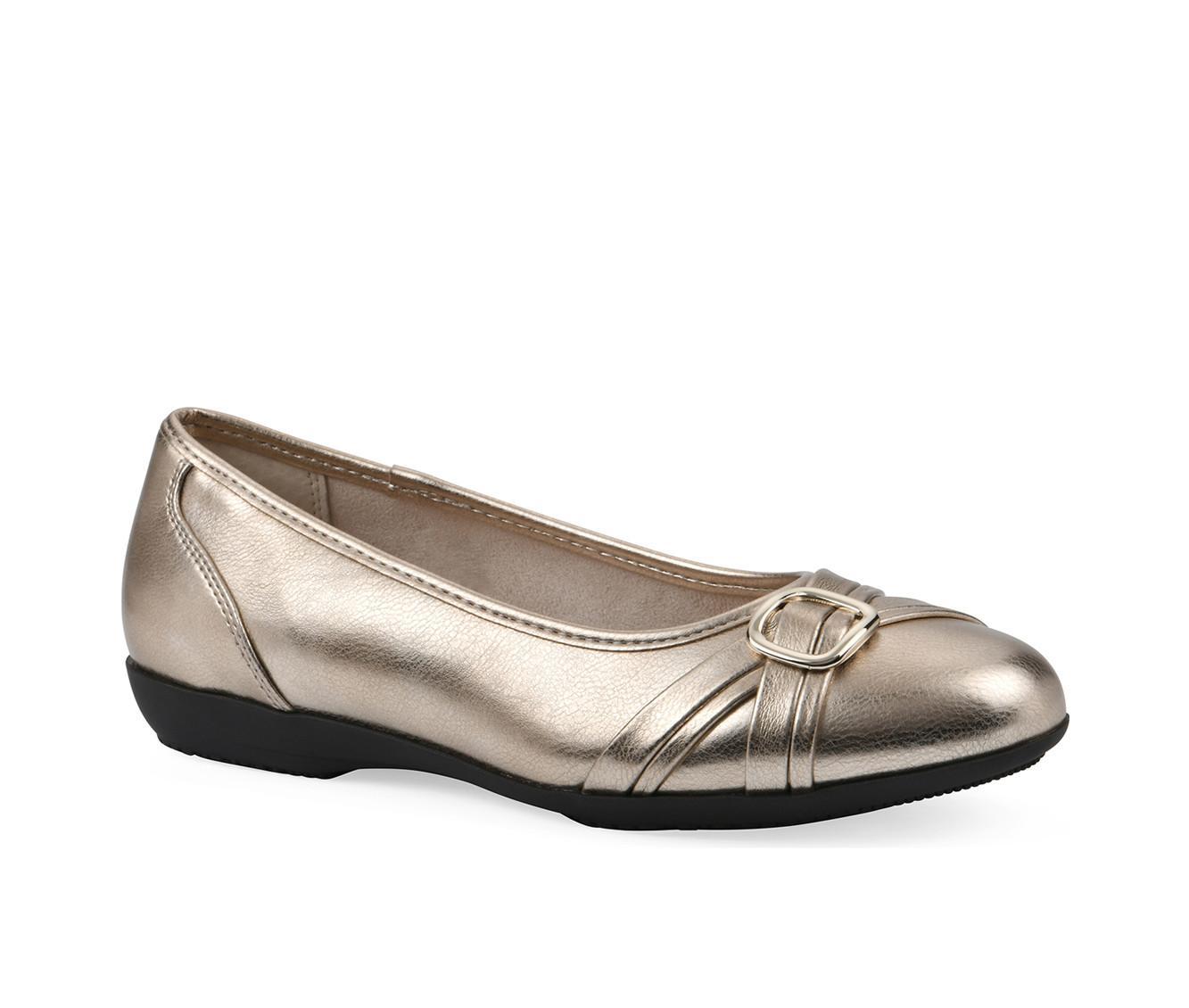 Women's Cliffs by White Mountain Calming Flats Product Image