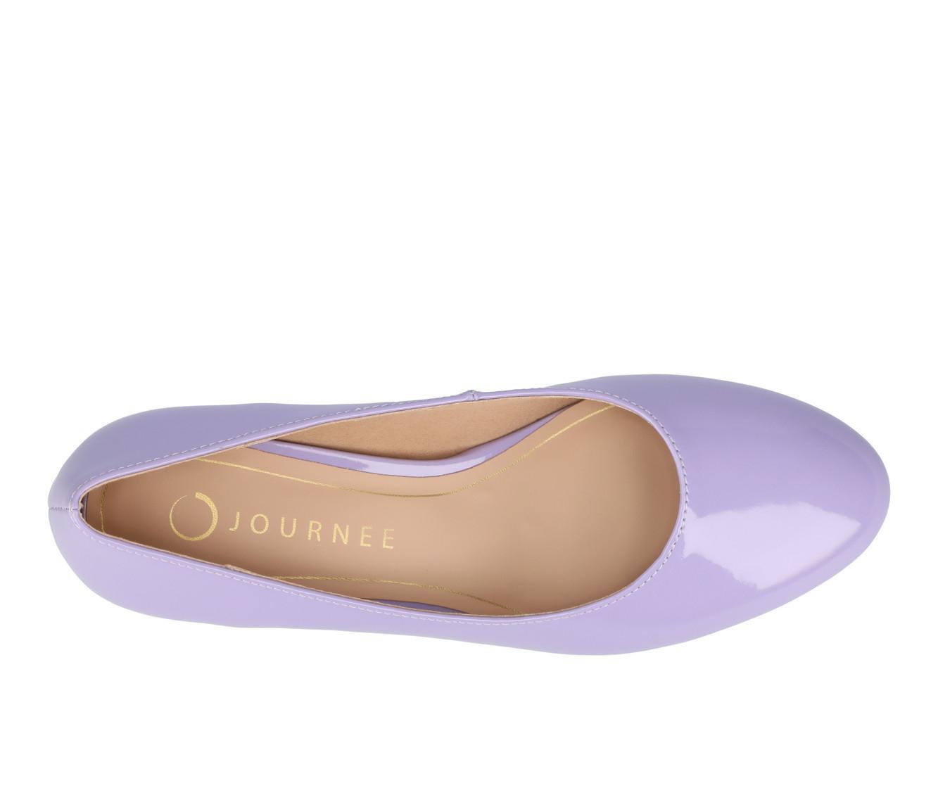 Women's Journee Collection SaarII Pumps Product Image