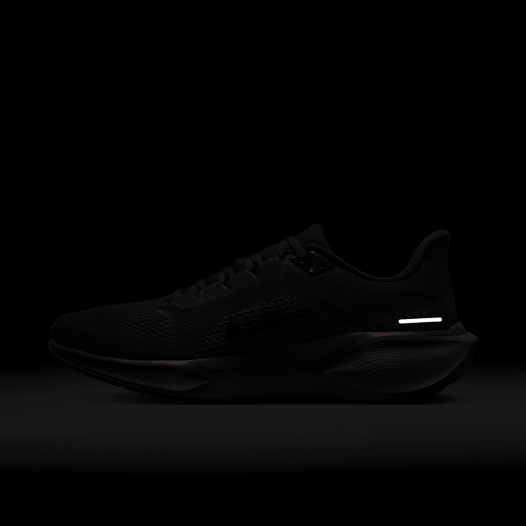 Nike Pegasus 41 NFL Tampa Bay Buccaneers Men's Road Running Shoes Product Image