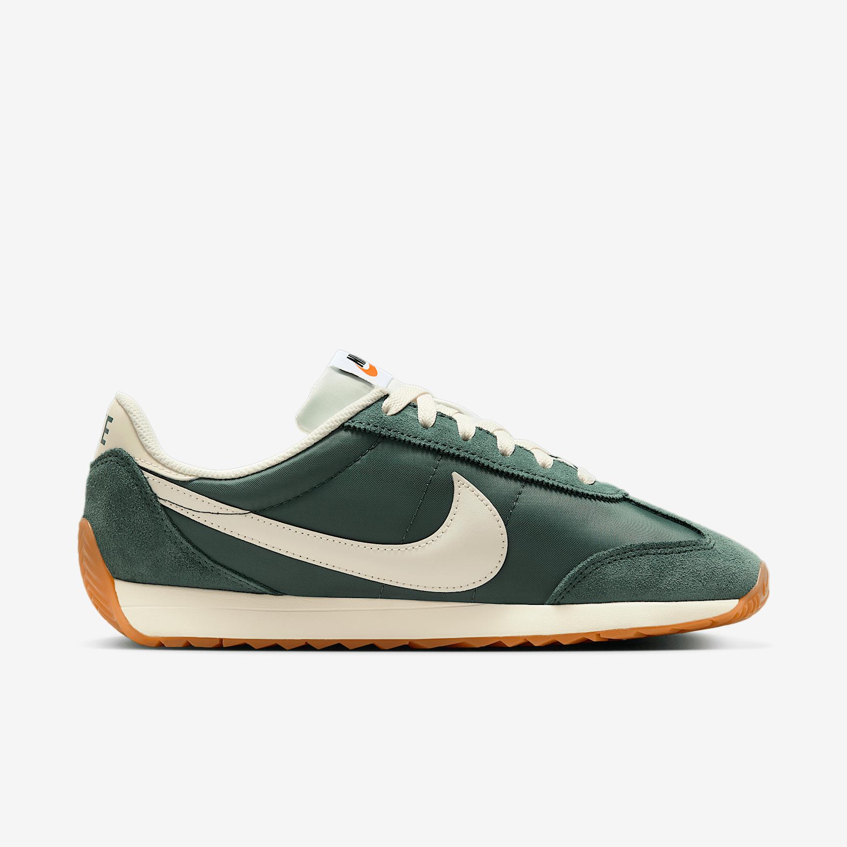 Nike Womens Pacific Shoes | HM4771-300 Product Image