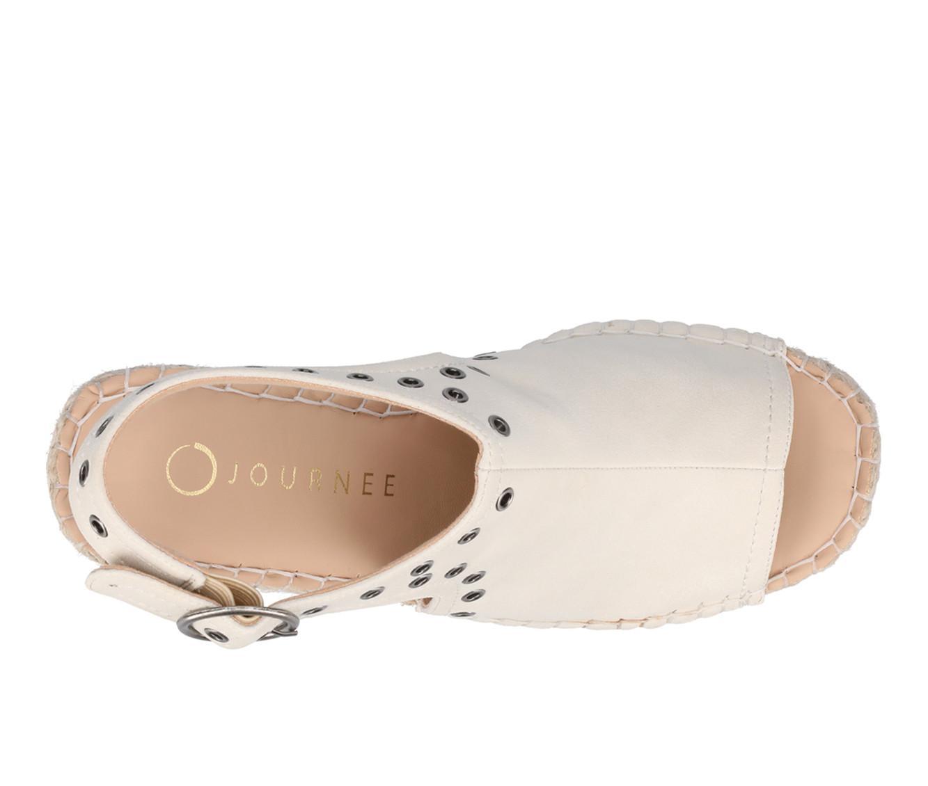 Women's Journee Collection Crisie Wedges Product Image