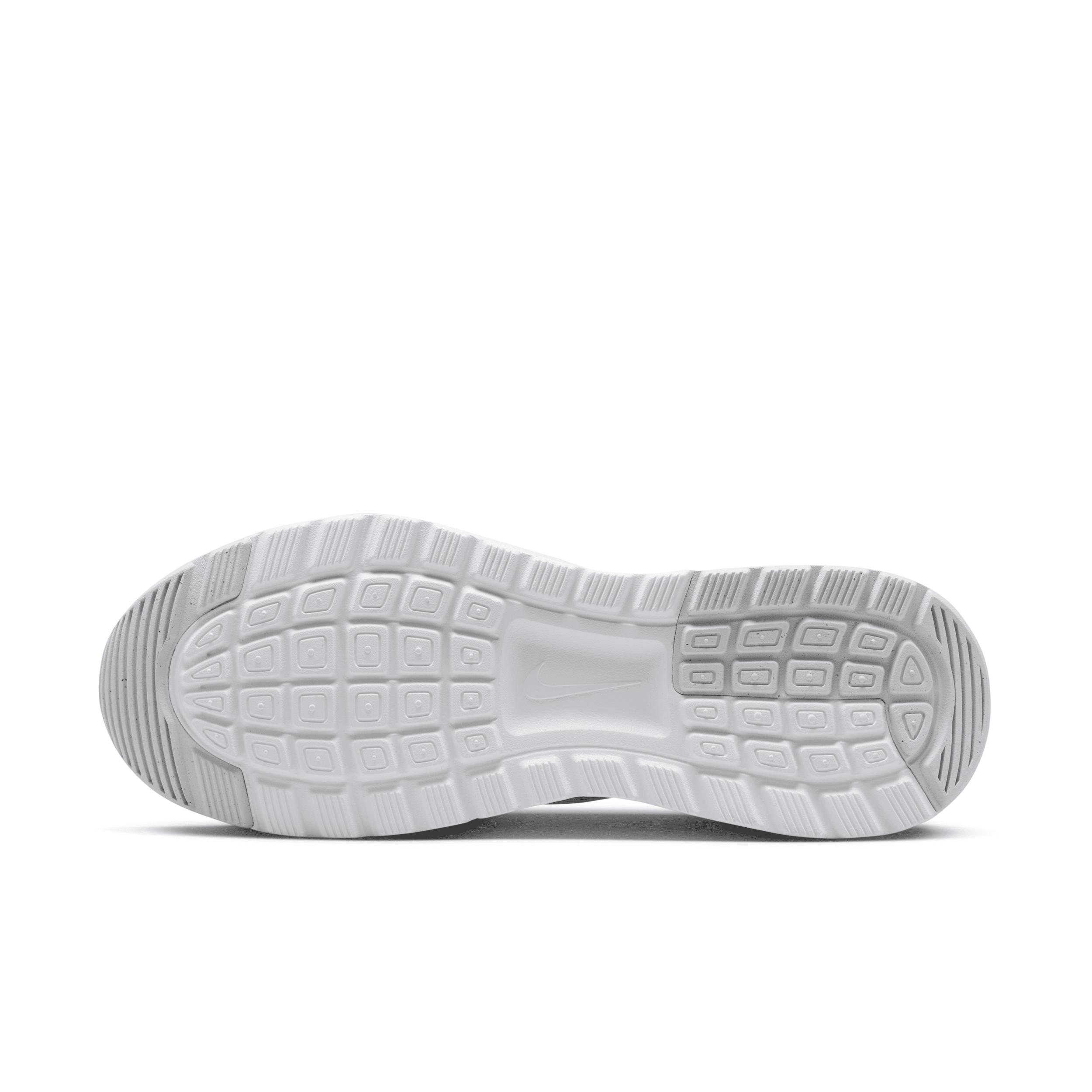 Nike Womens Air Max Nuaxis Shoes | HF1233-101 Product Image