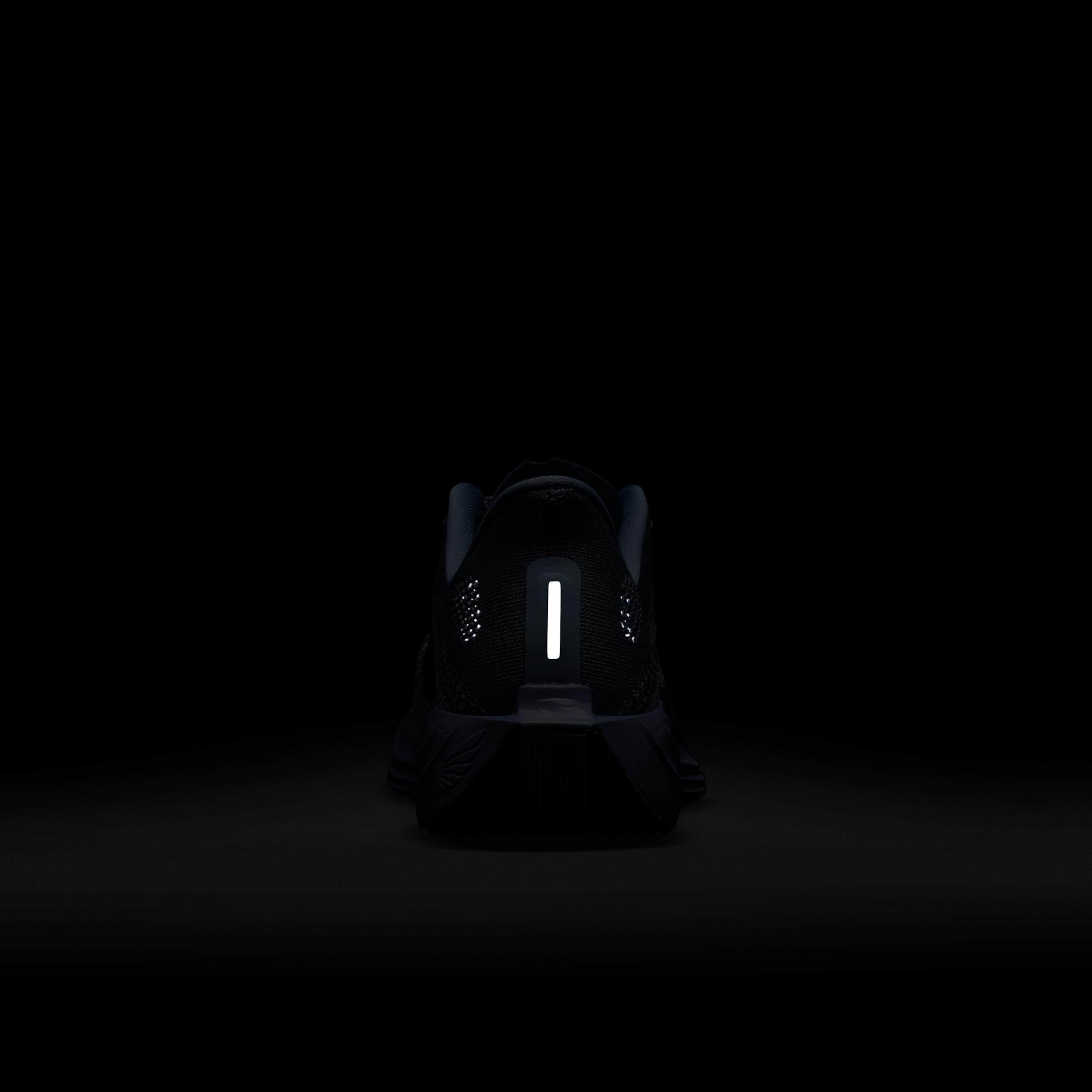 Nike Men's Pegasus Plus Road Running Shoes Product Image