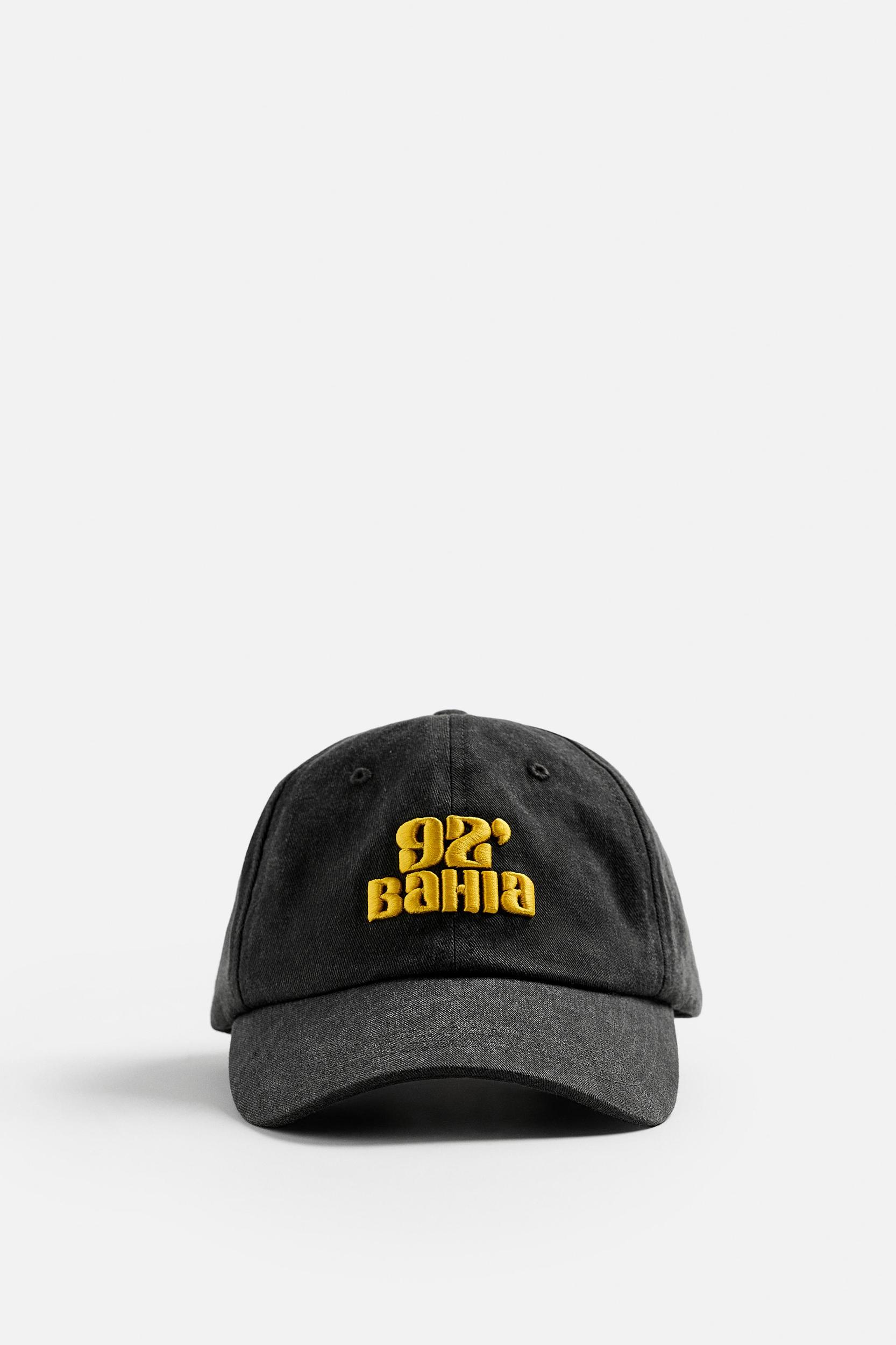 CONTRAST EMBROIDERY CAP Product Image