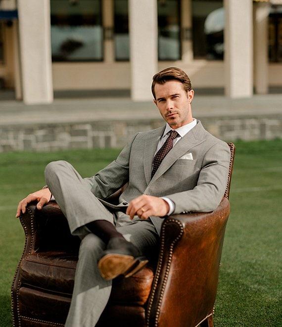 Hickey Freeman Modern Fit Flat Front Plaid 2 Piece Suit Product Image