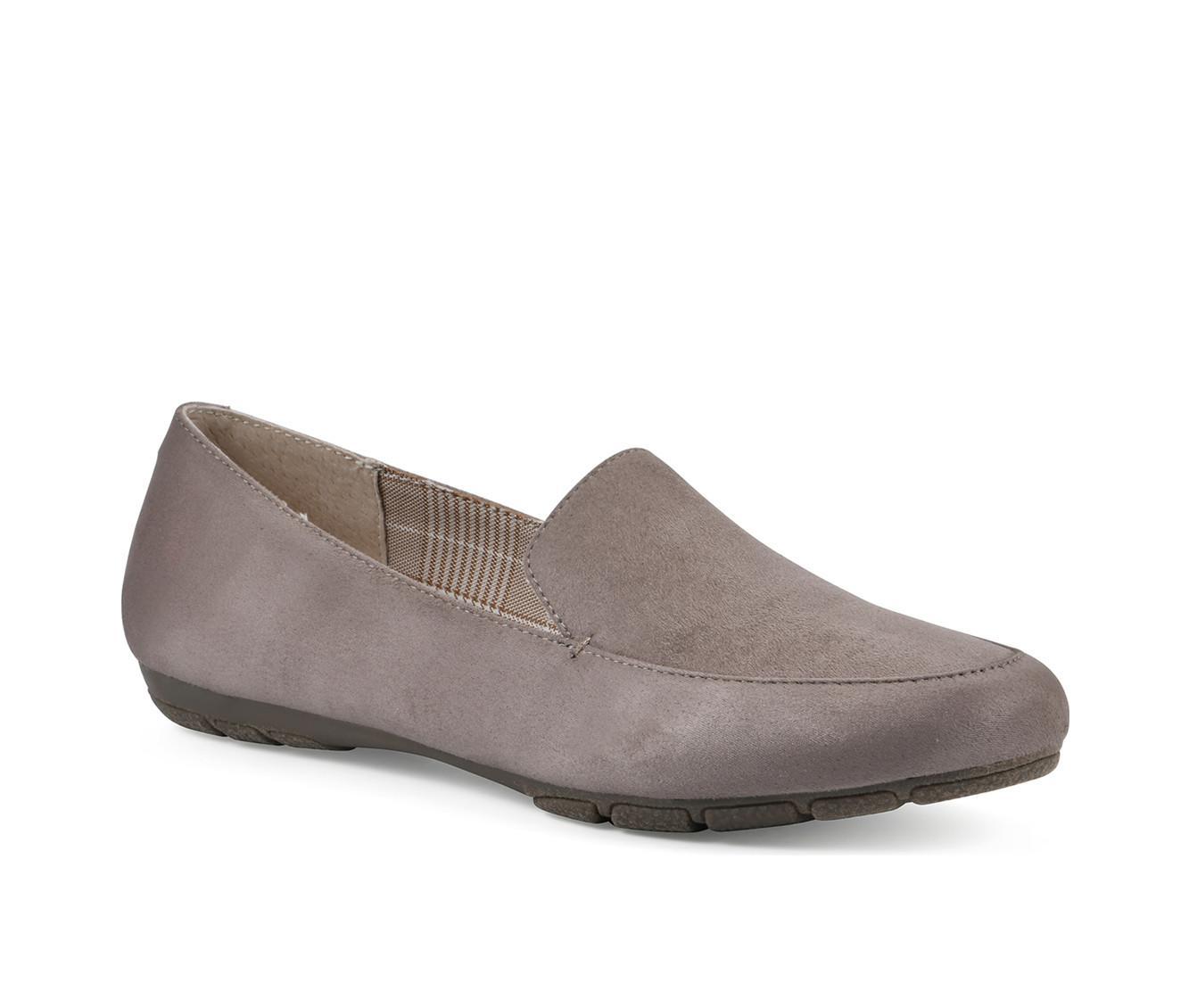 Women's Cliffs by White Mountain Gallant Casual Loafers Product Image