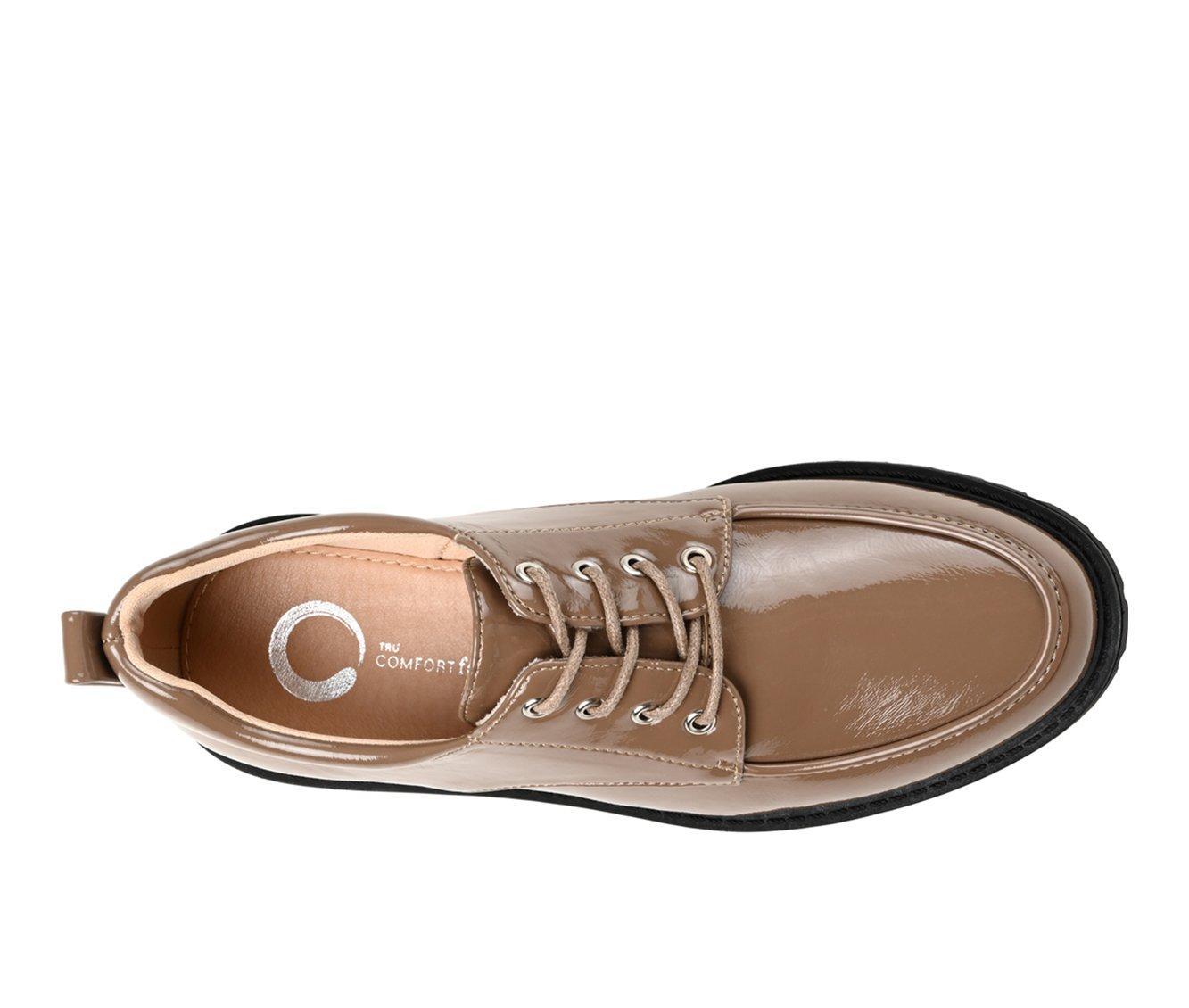 Women's Journee Collection Zina Lugged Oxfords Product Image