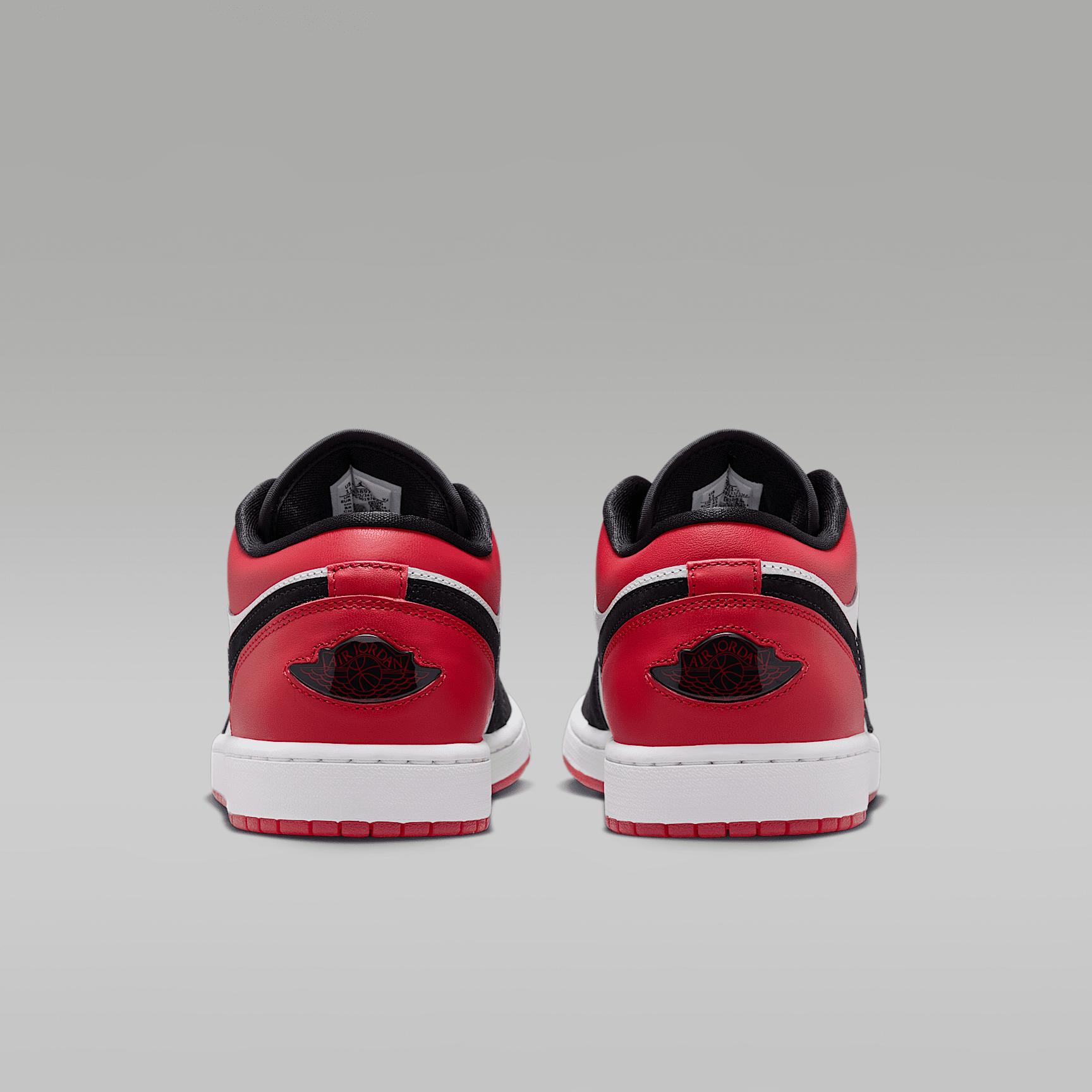Jordan Mens Air Retro 1 Low SE Casual Shoes Product Image