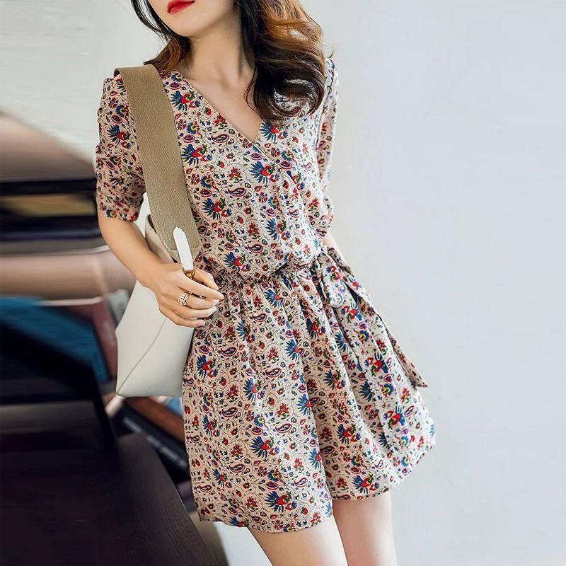 Short-Sleeve V-Neck Floral Paisley Print Romper Product Image