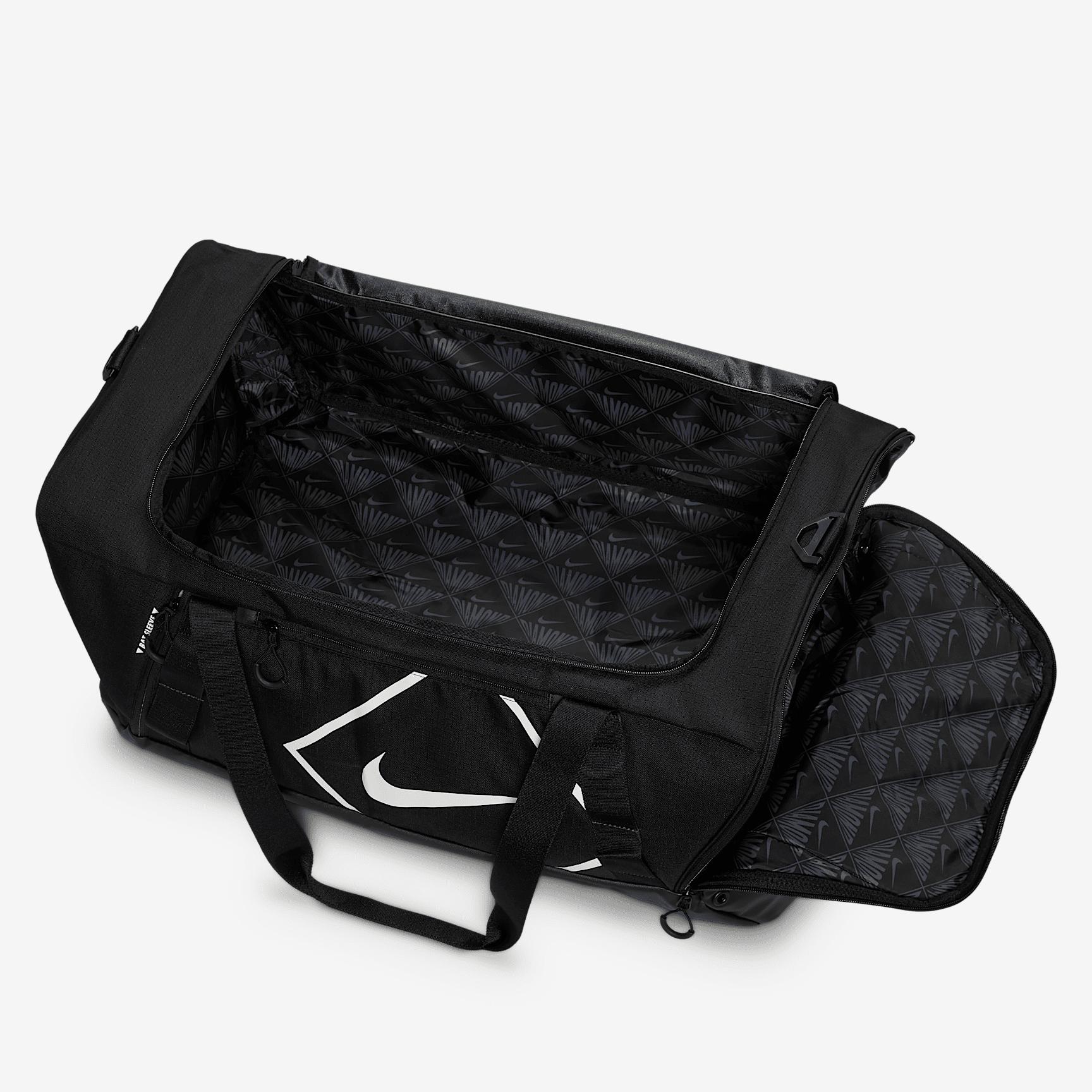 Nike Mens Diamond Duffel Bag (72L) | N1012175-091 Product Image
