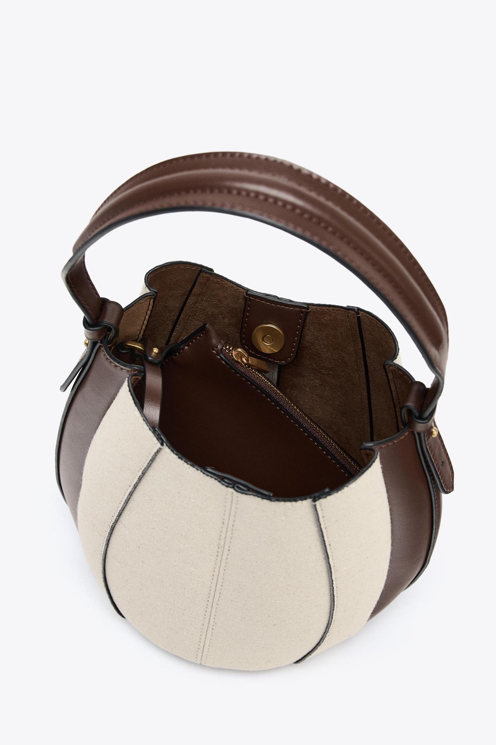 TOPSTITCHED BUCKET BAG Product Image