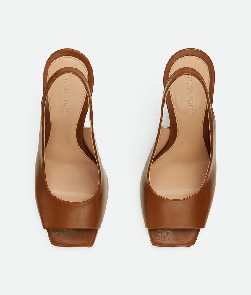 Women's Knot Sandal in New cognac Product Image
